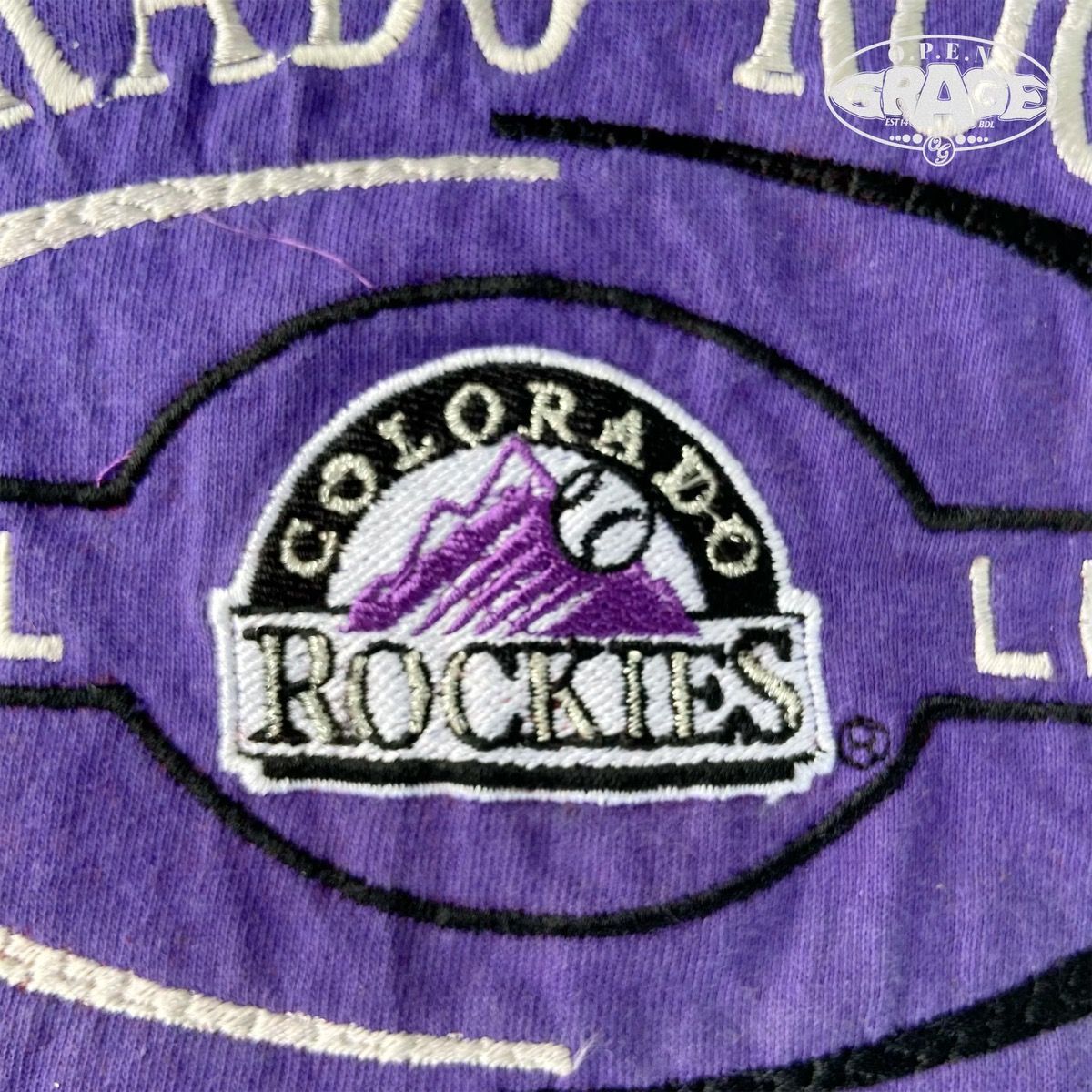 Archival Clothing - Like New Tee COLORADO ROCKIES Logo Athletic ©2000 - 3