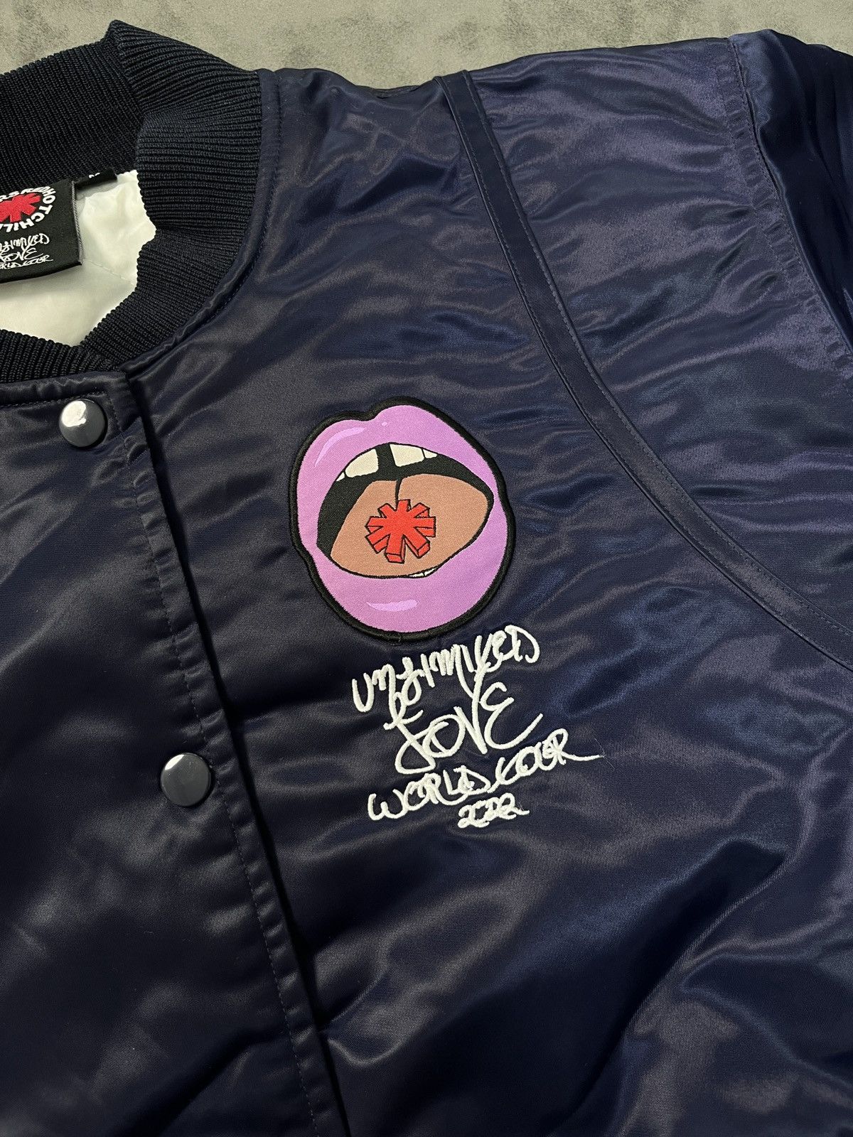 Rock Band - Red Hot Chili Peppers Embroidered Satin Official Tour Bomber - 3