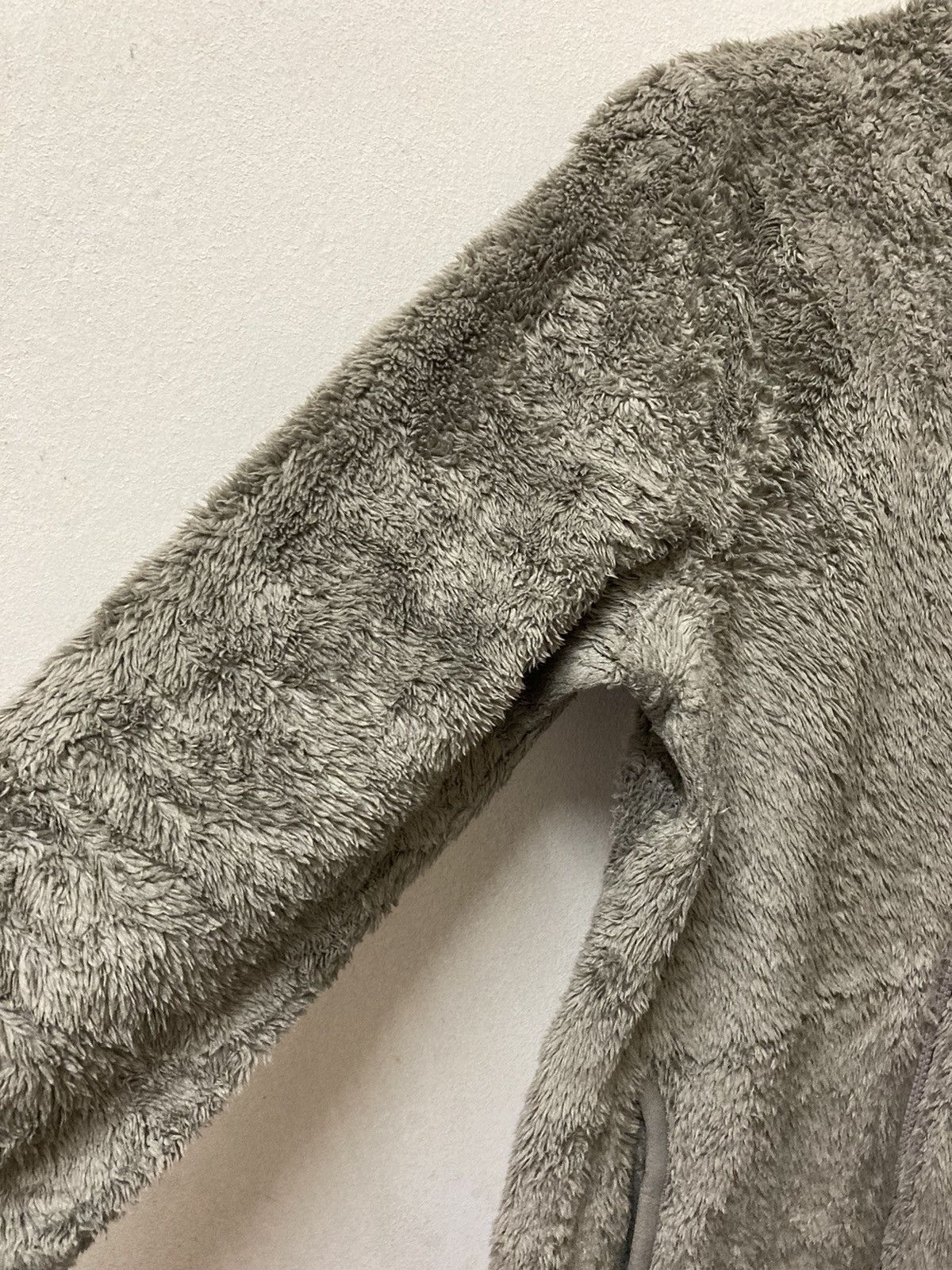 Uniqlo Fluffy Yarn Fleece Full Zipper Long Sleeve Jacket - 5