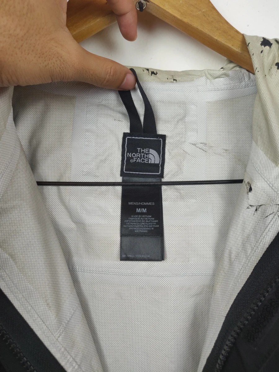 Hyvent 2.5L Jacket Outerwear - 6