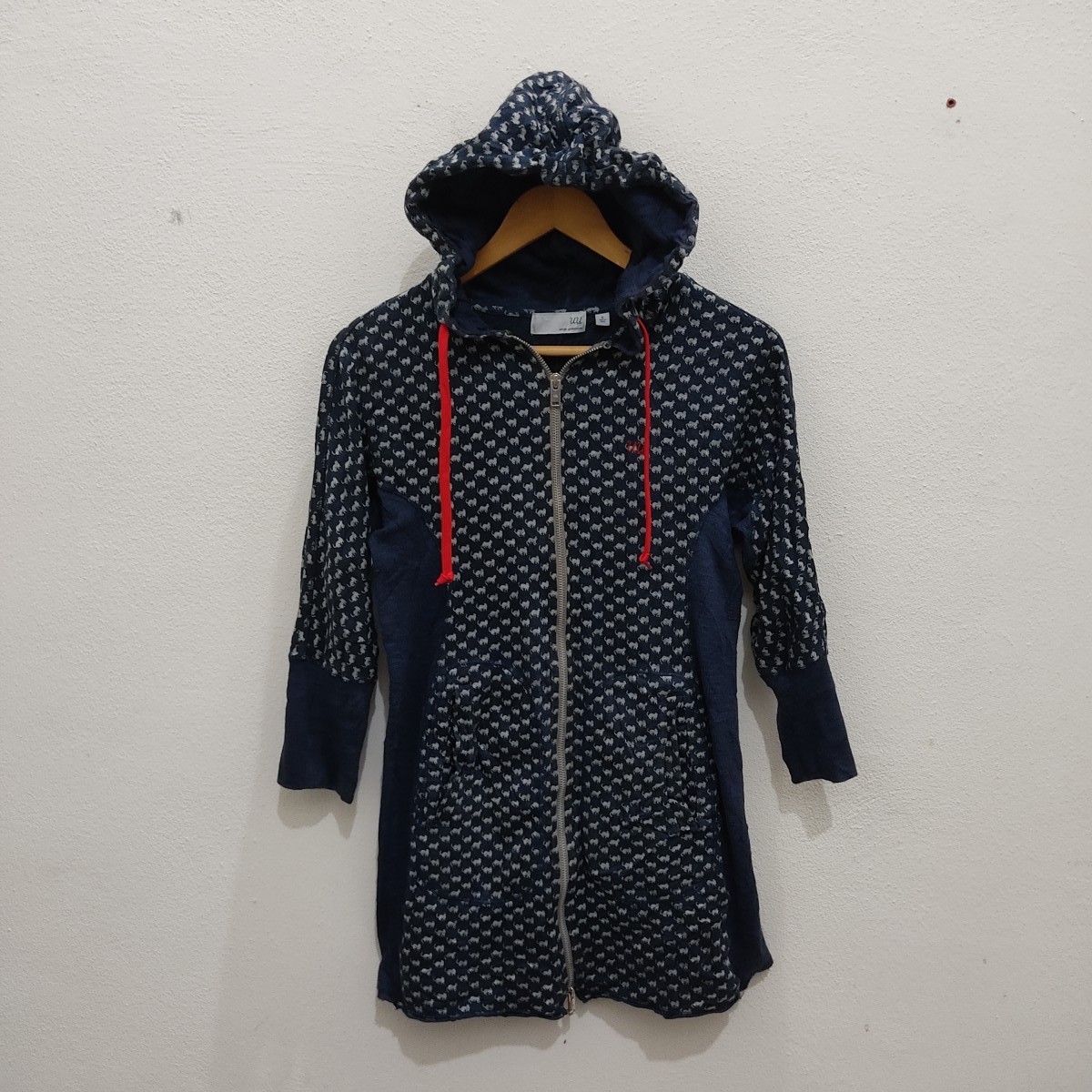 Uniqlo - Uniqlo Undercover Crossover Cats Fullprint Hoodie Sweater - 1