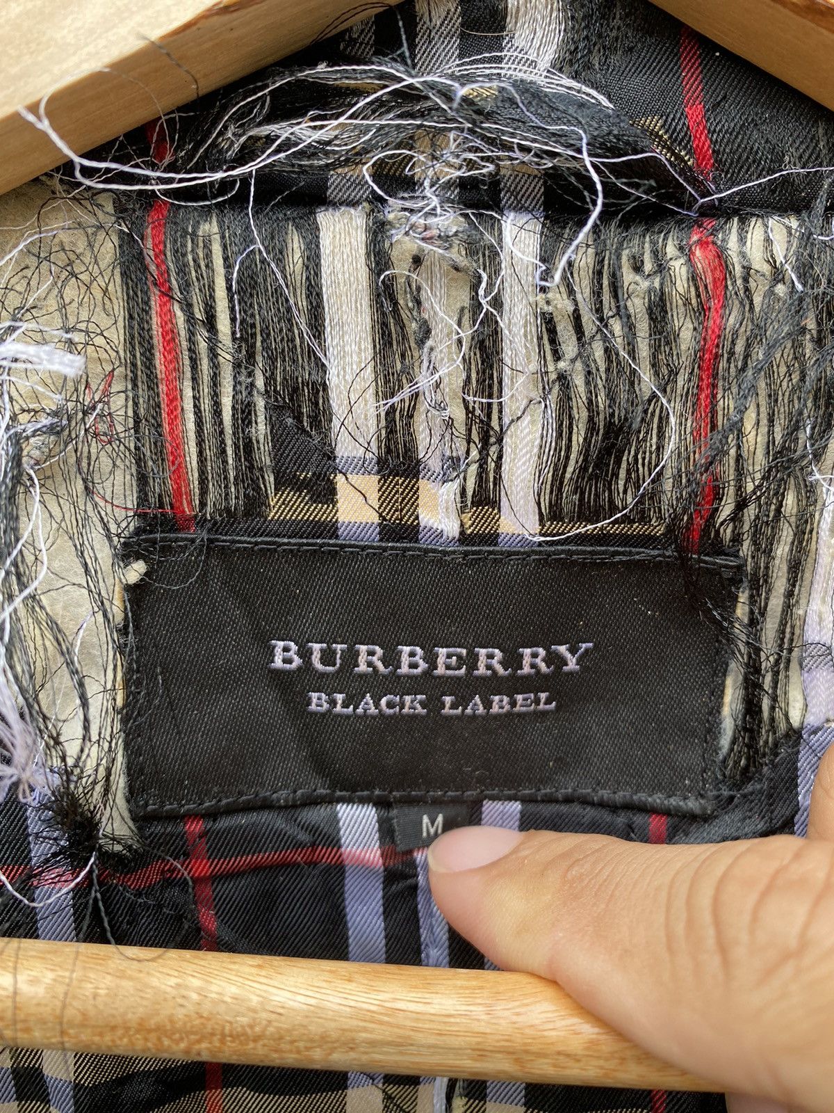 Burberry Nova Check Duffle Coat Made In Japan - 9