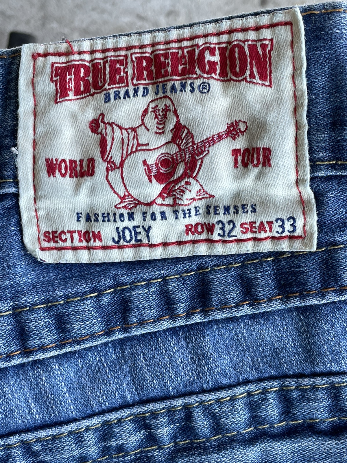 True Religion - Flare Jeans True Religion Distressed Boot Cut - 17