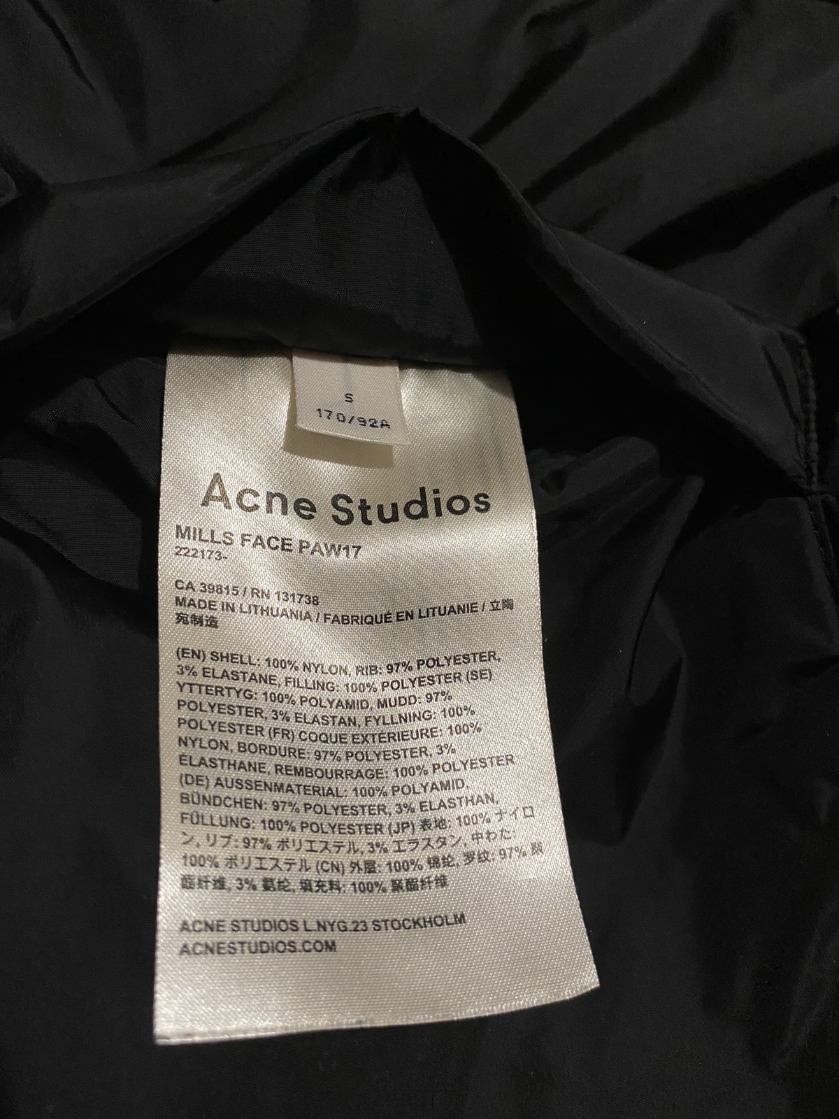 Acne Studios mills face PAW17 reversible jacket bomber - 12