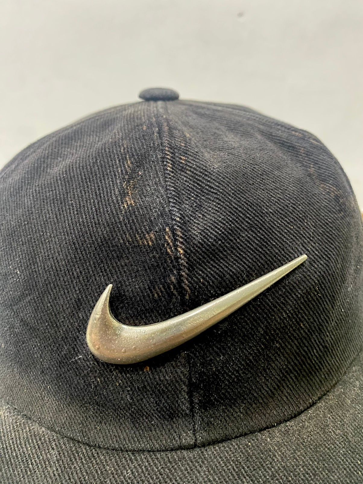 Nike Vintage Metal Swoosh Cap - 5