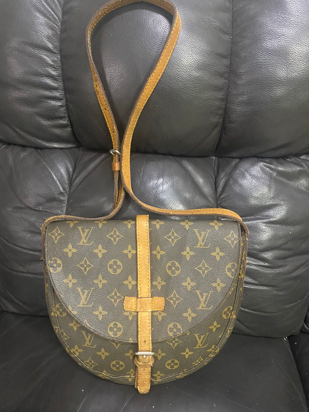 Authentic Vintage Louis Vuitton Chantilly MM REPAIRED - 1