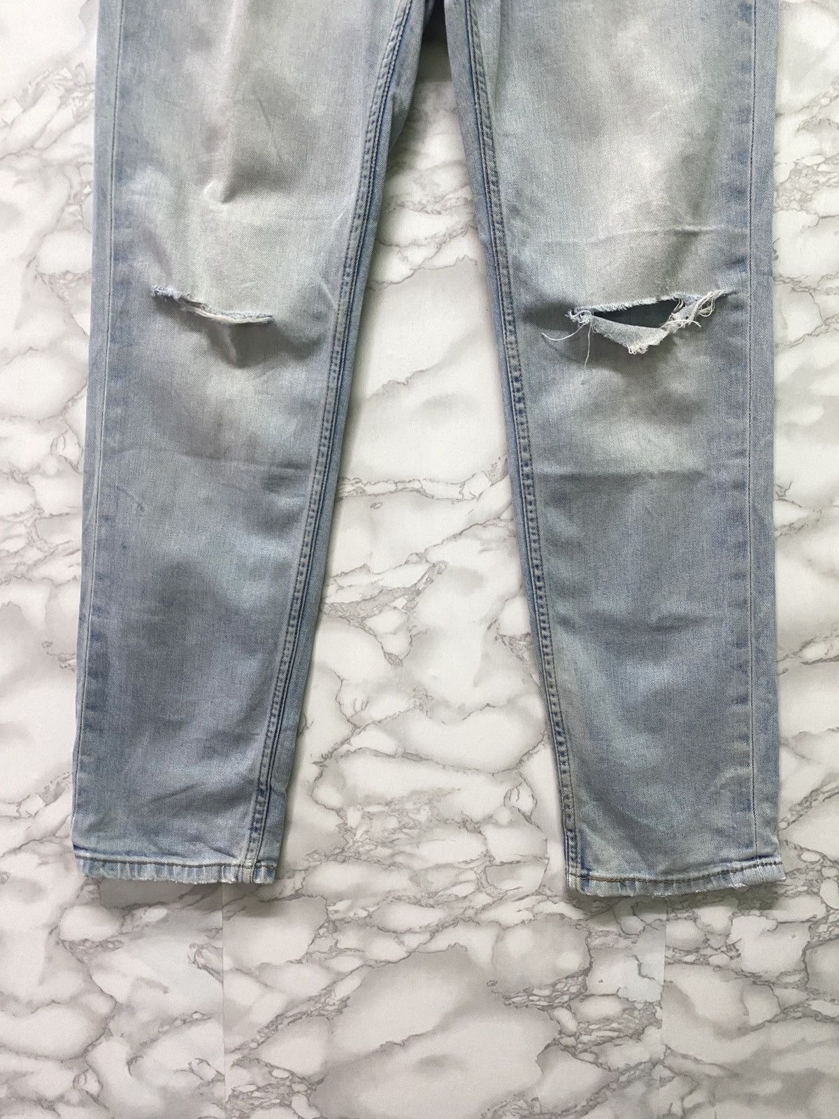 Vintage LEVIS 511 Light Wash Jeans - L8 - 7