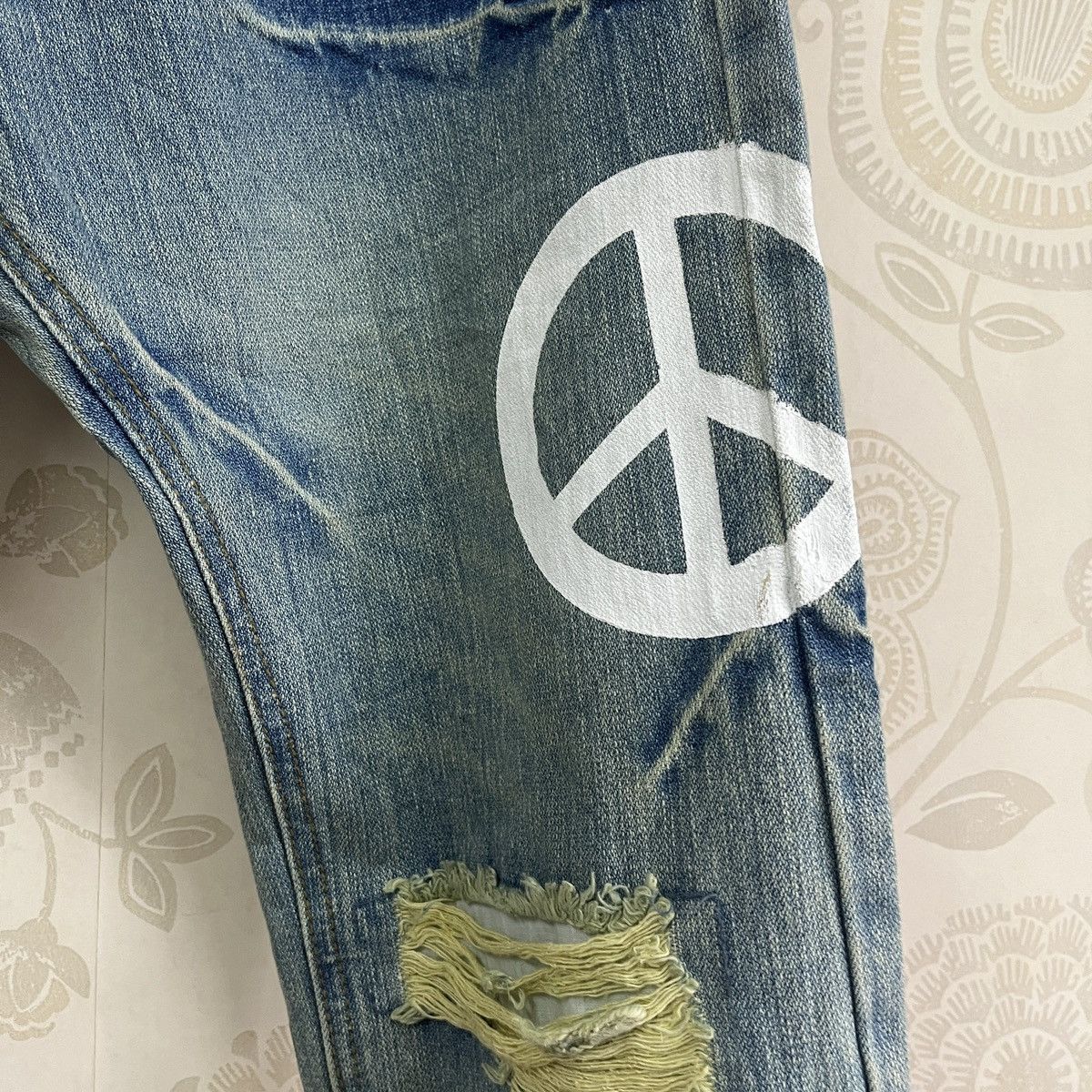 Distressed Hippies Peace Vintage Japan Jeans Acid Wash 30X32 - 4