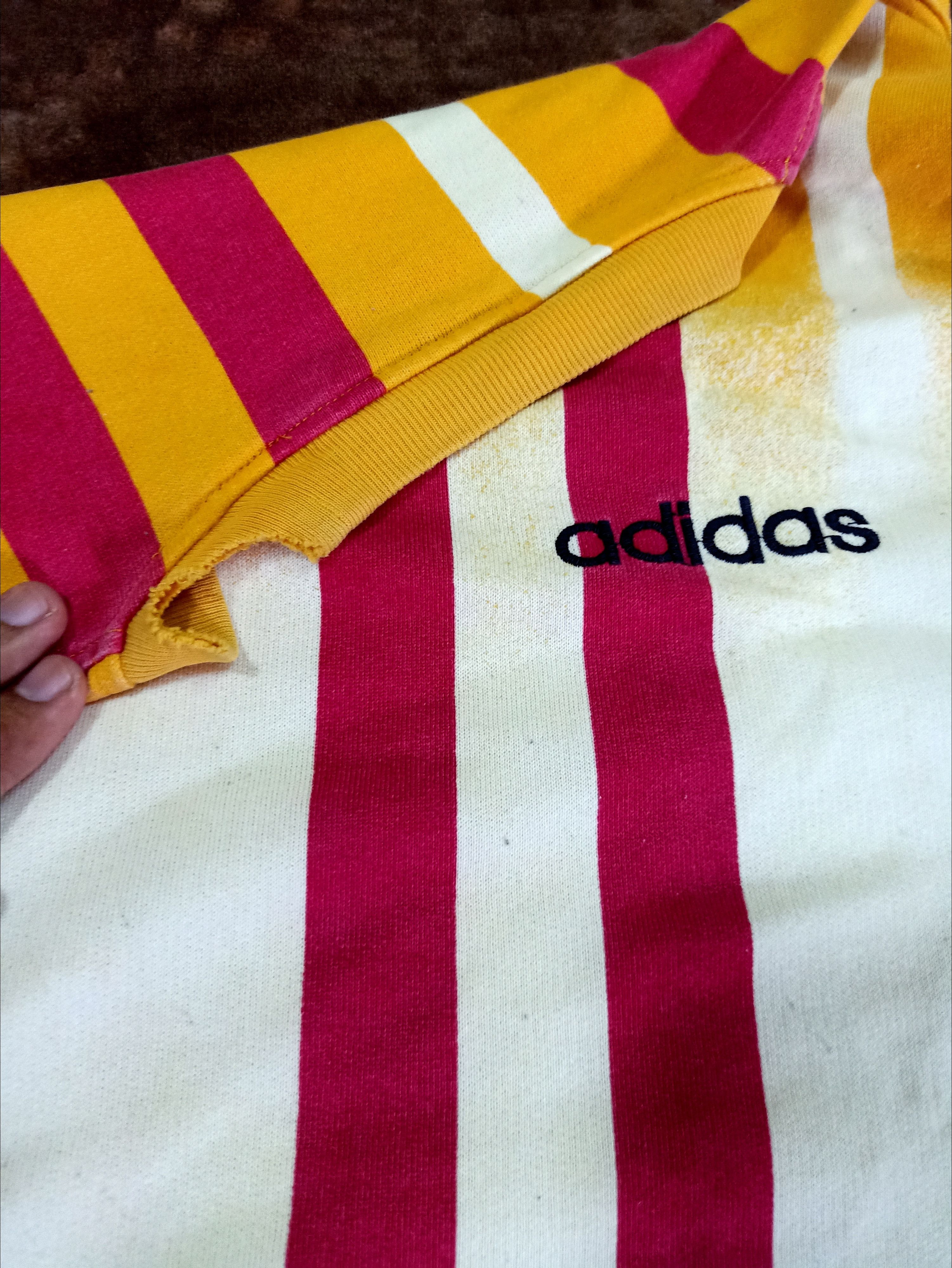 Rare !! Vintage Adidas Tricolour - 11