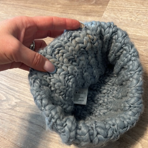 H&M - Chunky Knit Winter Hat Bundle - 6