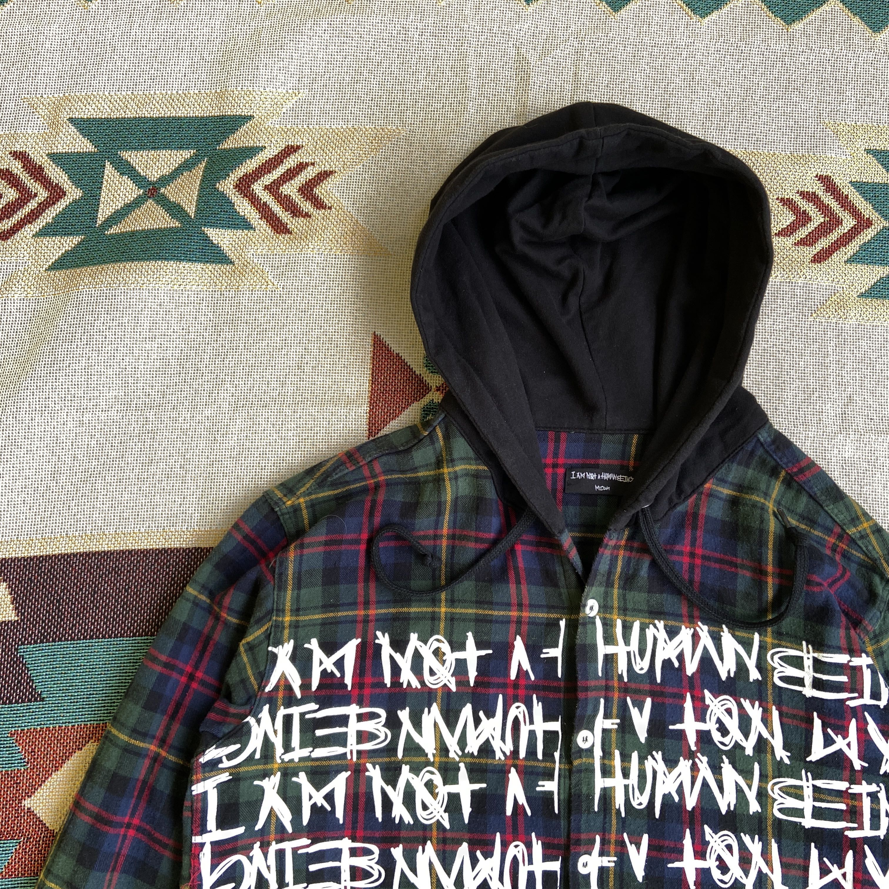 I Am Not A Human Being Hooded Style Veterano Tartan For Layer Outer - 2