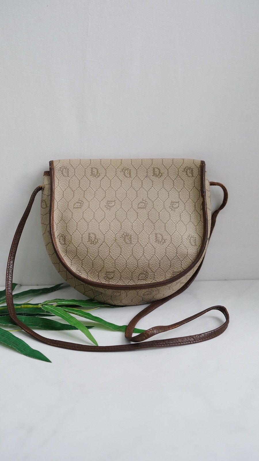 Authentic vintage Christian Dior honeycomb crossbody bag - 3