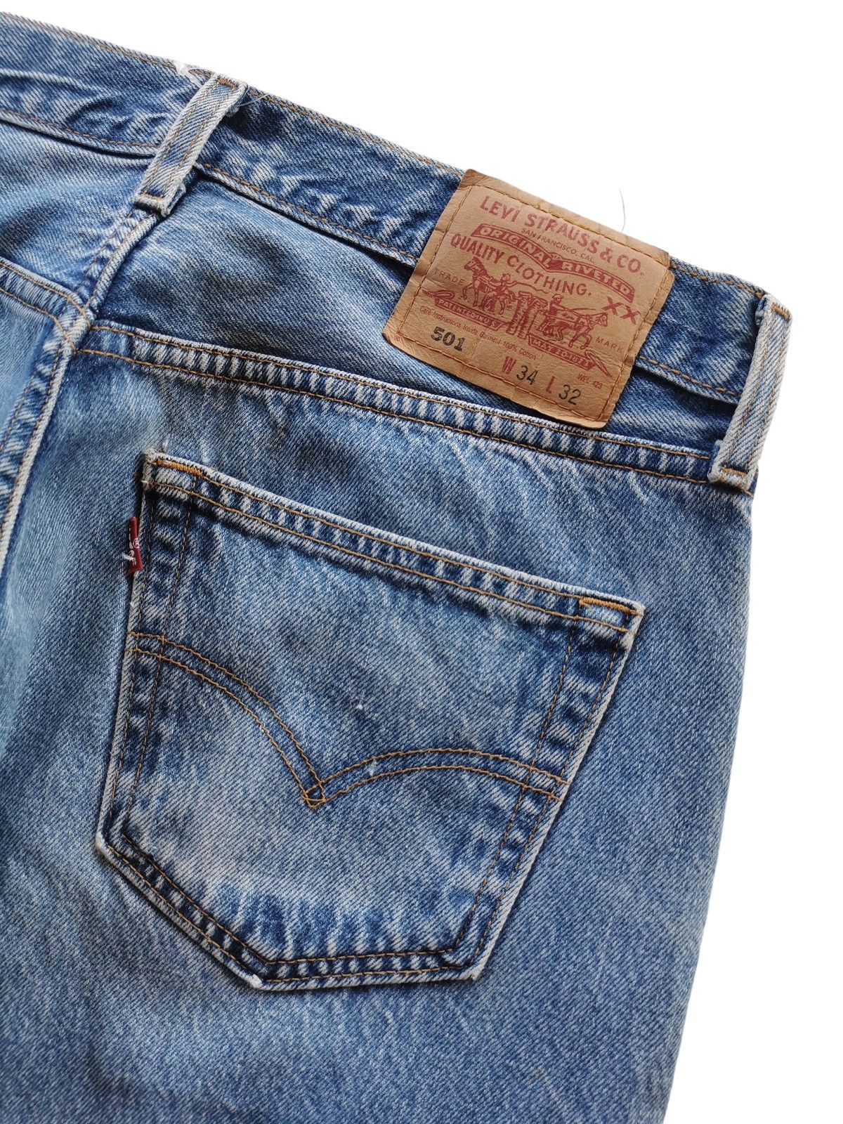 VINTAGE LEVIS 501 - 10