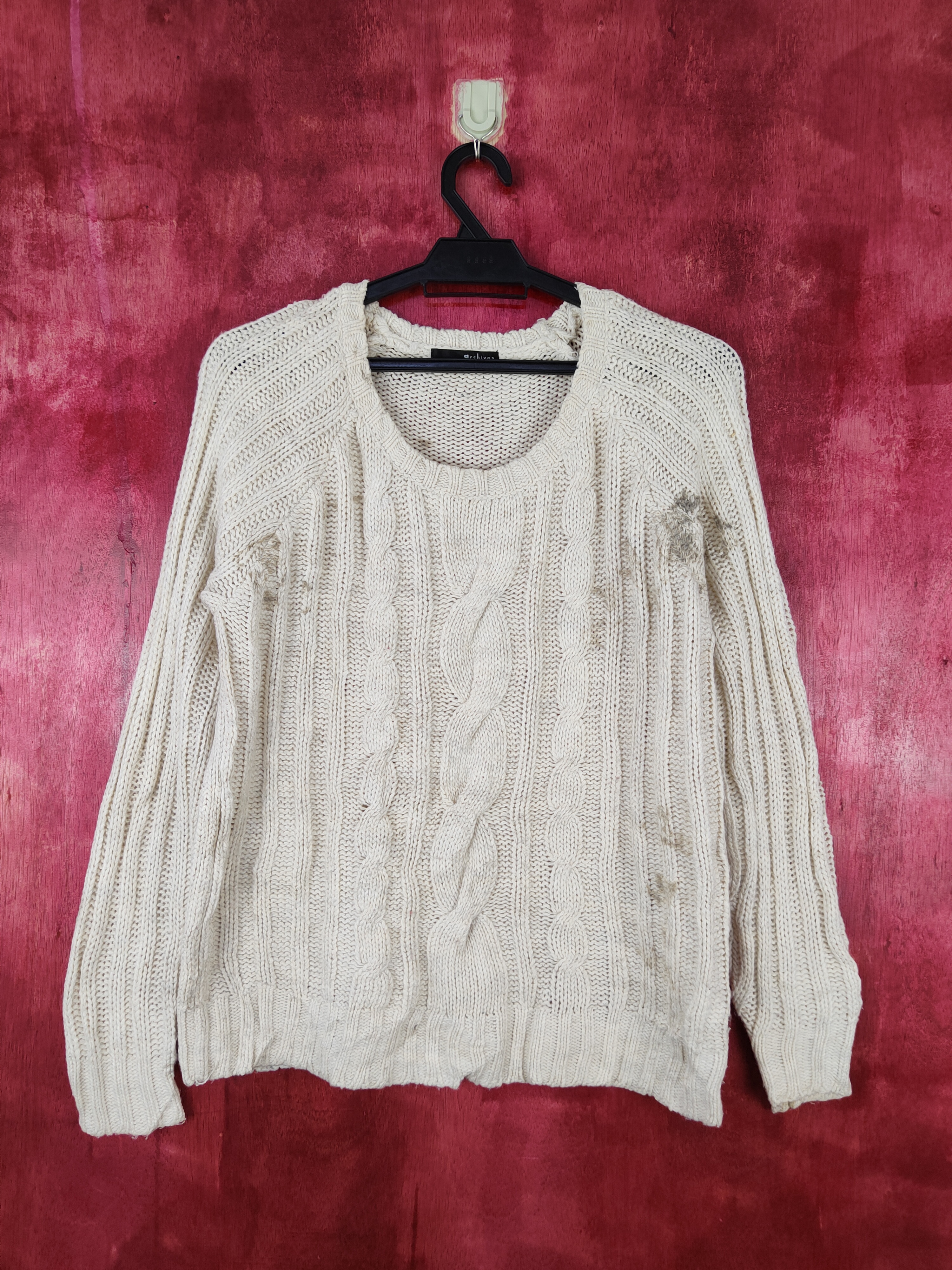 Japanese Brand - Archives White Knitwear Sweater Damage With Stain - 1