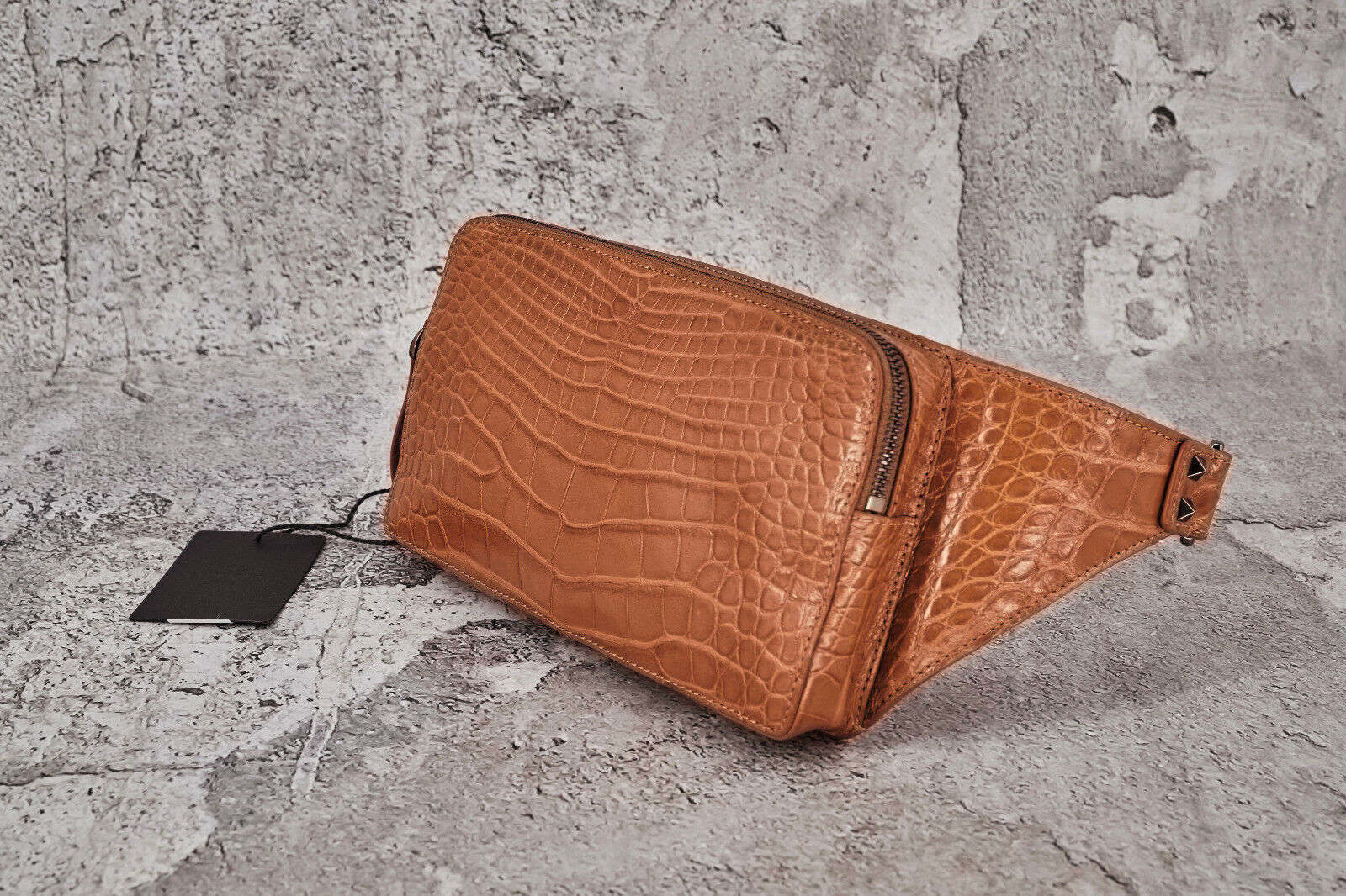 Brand New With Tags Valentino Garavani Women's Rockstud Alligator Waist Bag,9000$ - 5