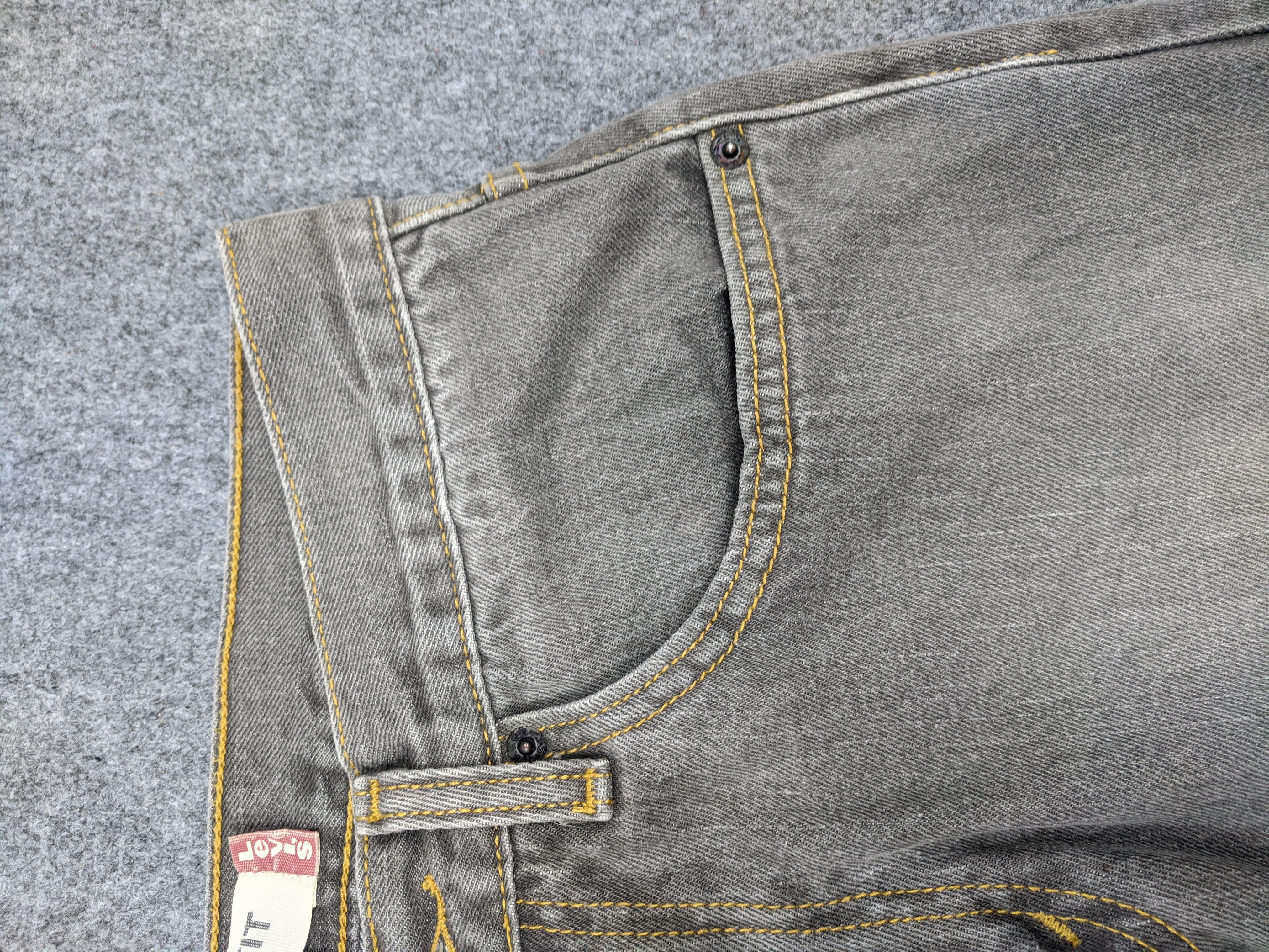 Vintage - Vintage Sun Faded Black Levis 505 Jeans - 5