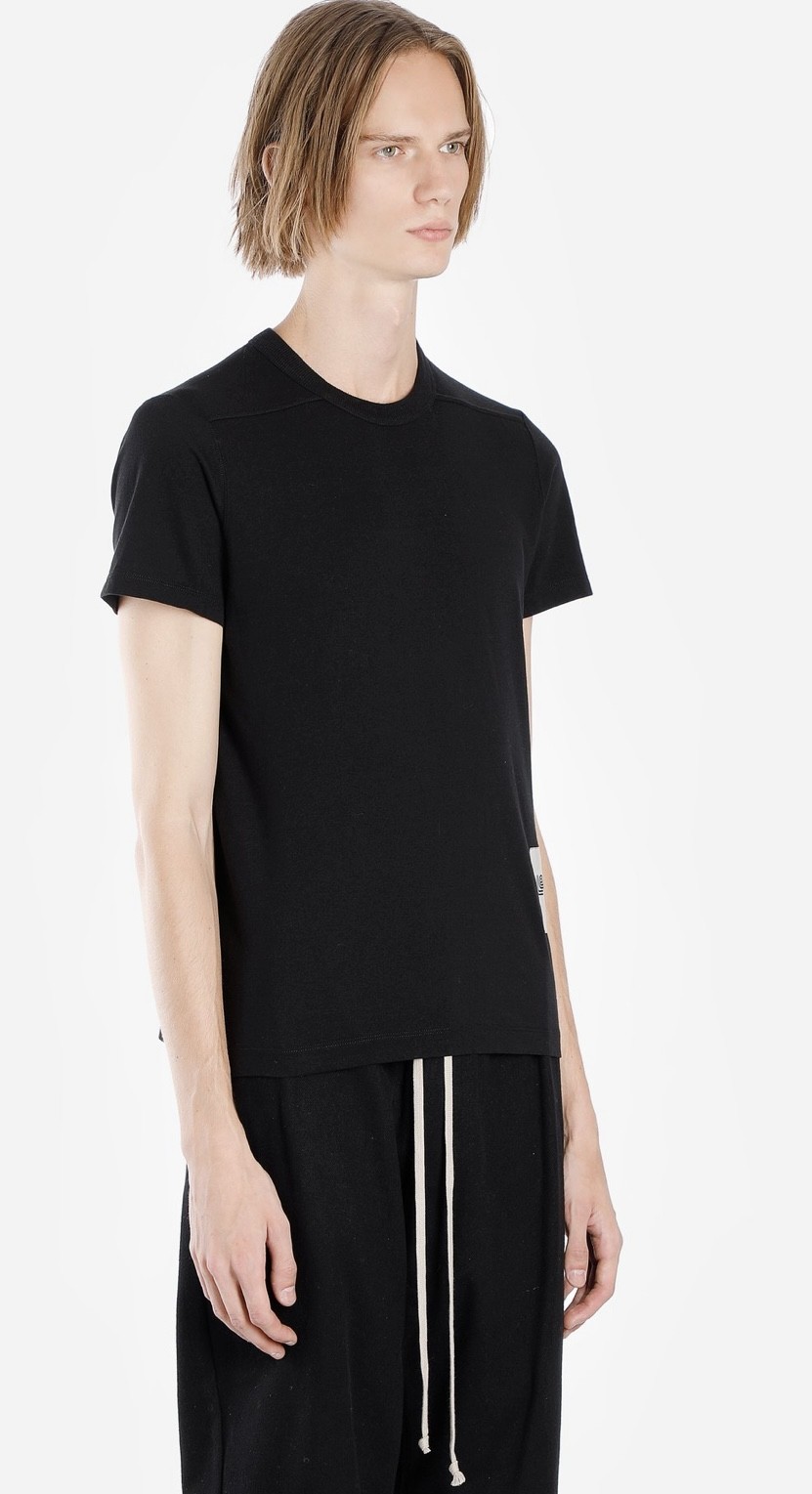 black larry level tee - 2