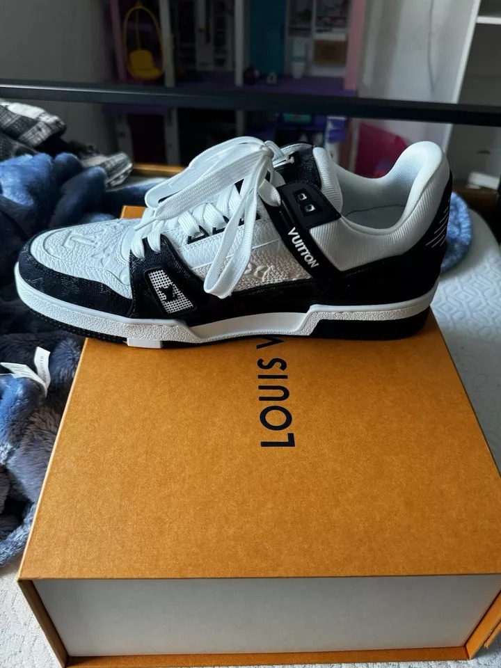 Louis Vuitton LV Trainer White Black - 2