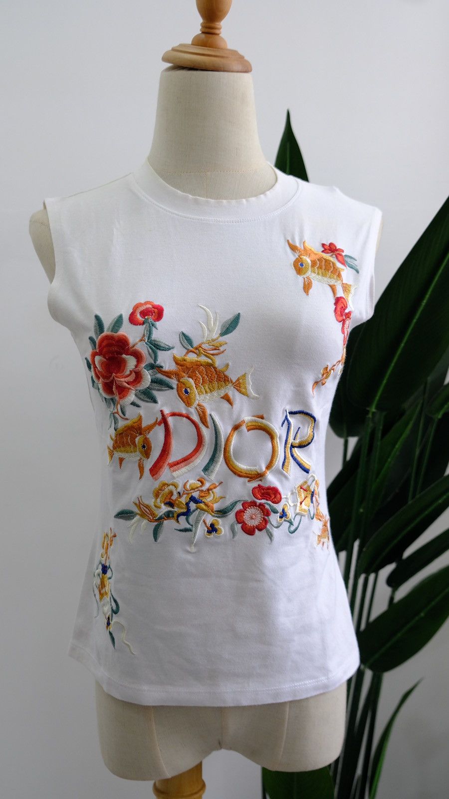 Christian Dior tank top embroidered koi fish logo - 1