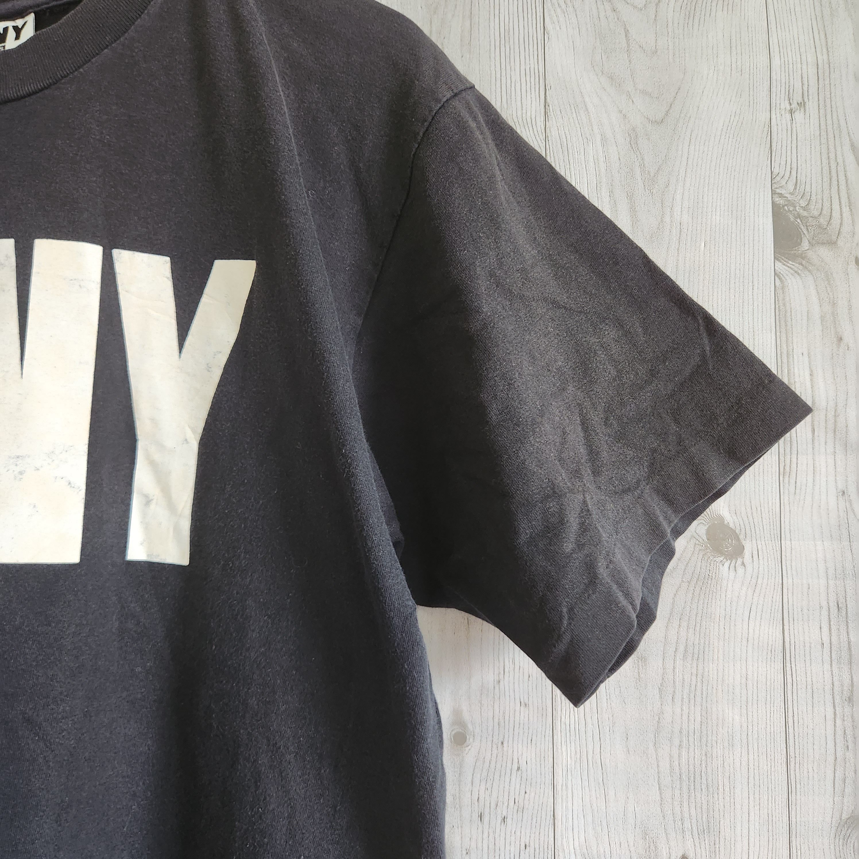 Vintage 1980s DKNY Big Logo Printed Single Stitches - 17