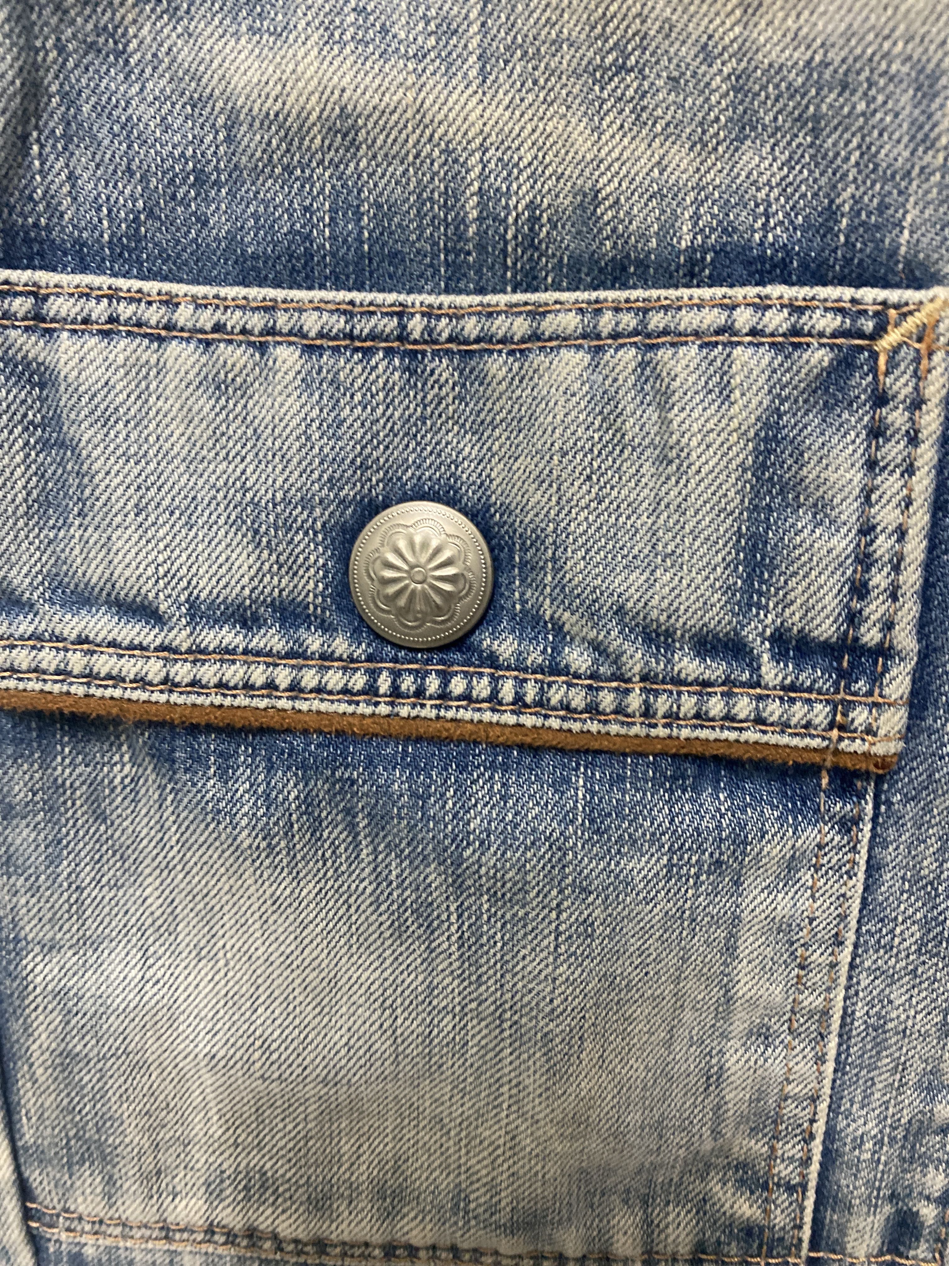 Vintage Distressed Utility Denim Jeans with Cargo Pockets and Contrast Trim - 2