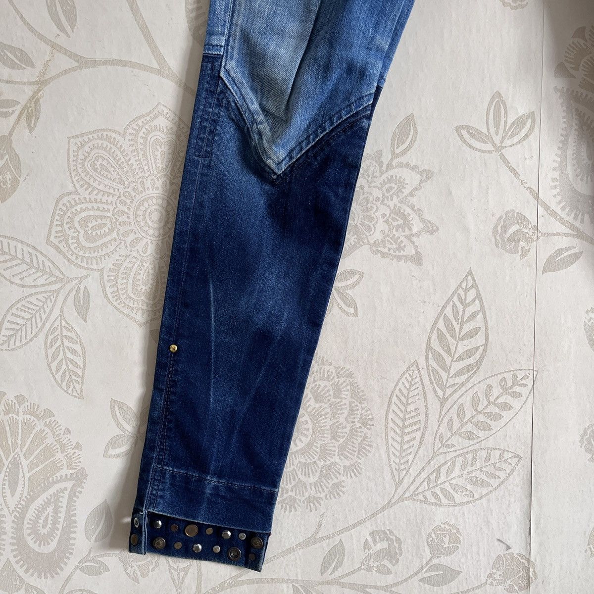 Marithe Francois Girbaud Skinny Ankle Signage Denim Jeans - 19