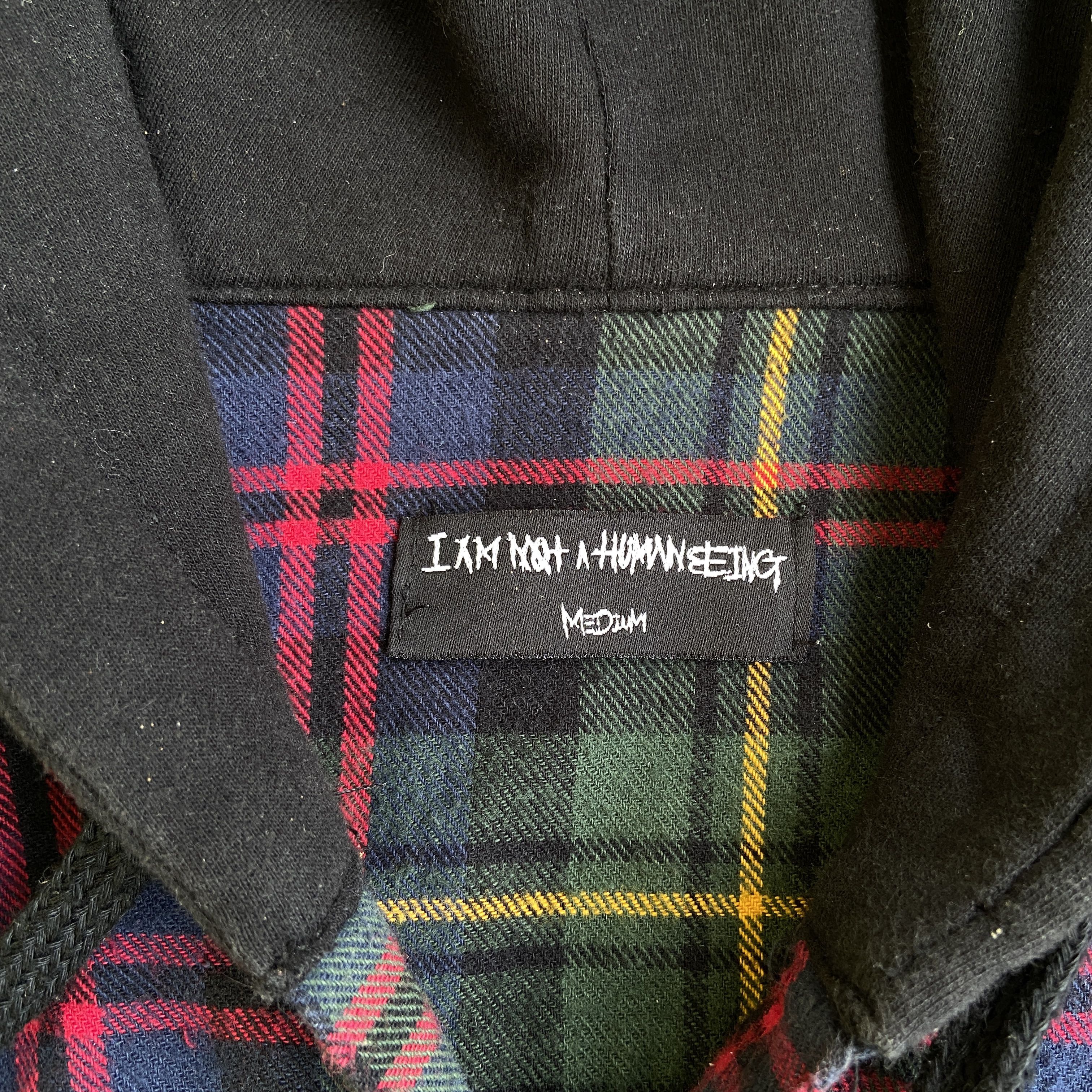 I Am Not A Human Being Hooded Style Veterano Tartan For Layer Outer - 3