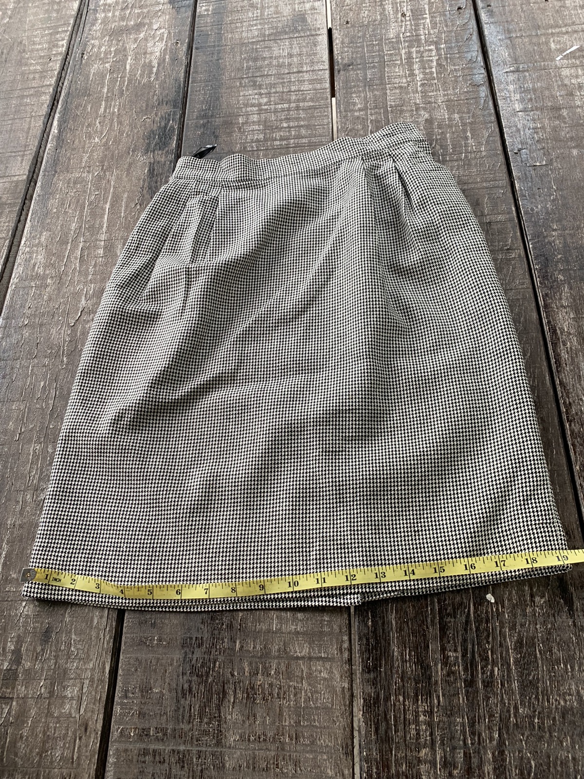 Rare - Steals 💥 Yves saint laurent mini skirt nice design - 13
