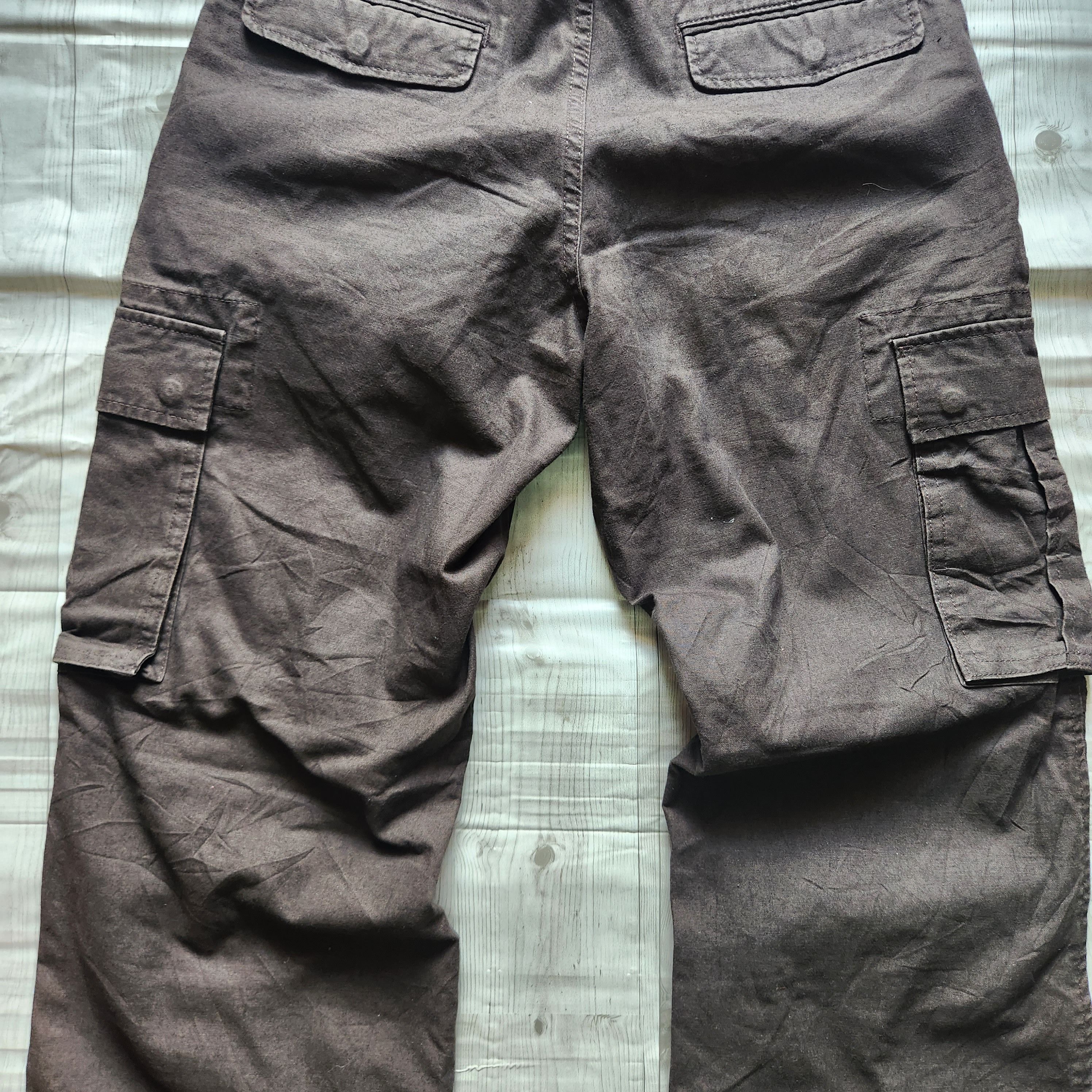 Uniqlo Tactical Pants Cargo Pockets - 14