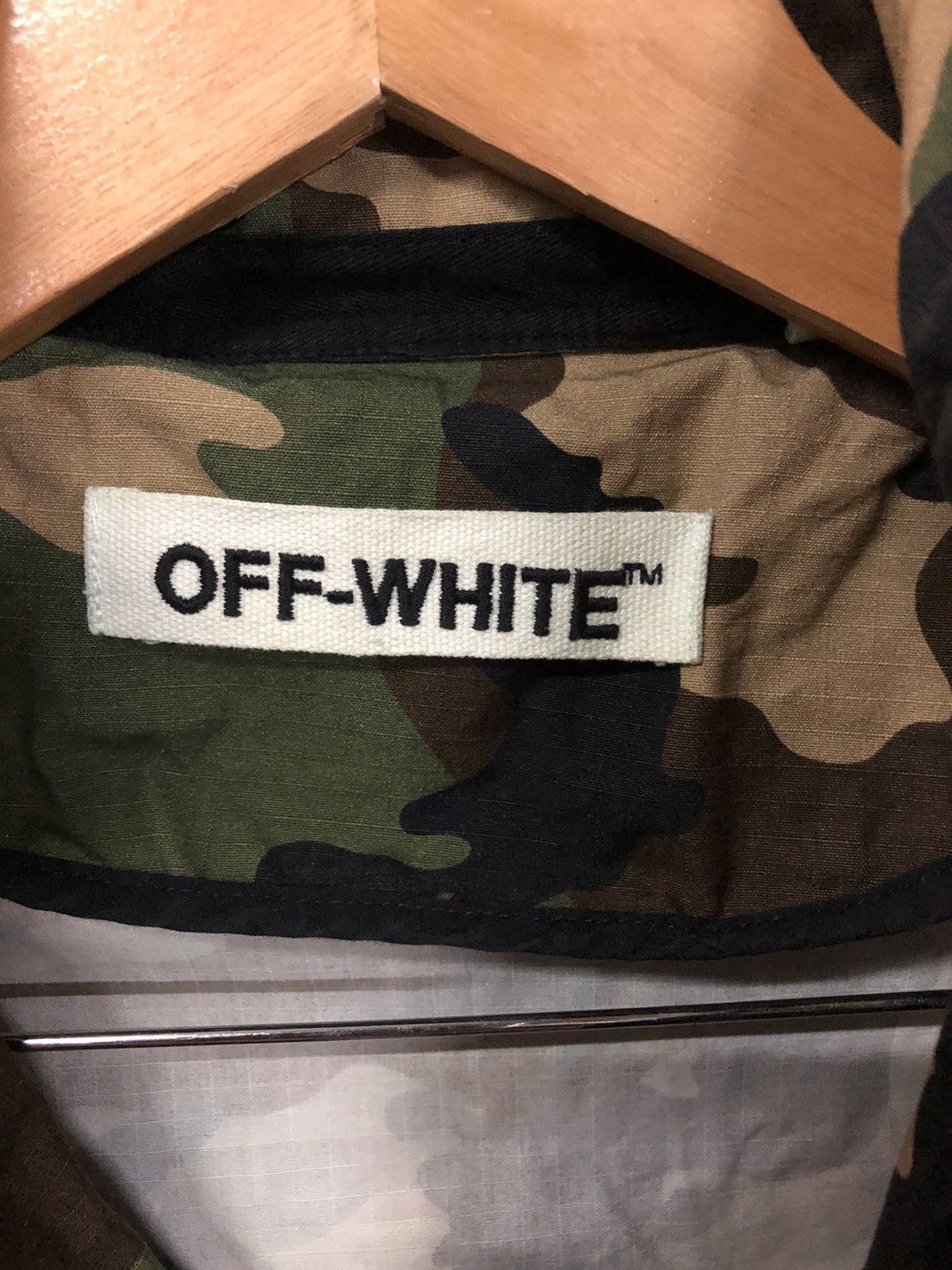 OFF WHITE VIRGIL ABLOH 2016 FALL/WINTER COLLECTION - 14