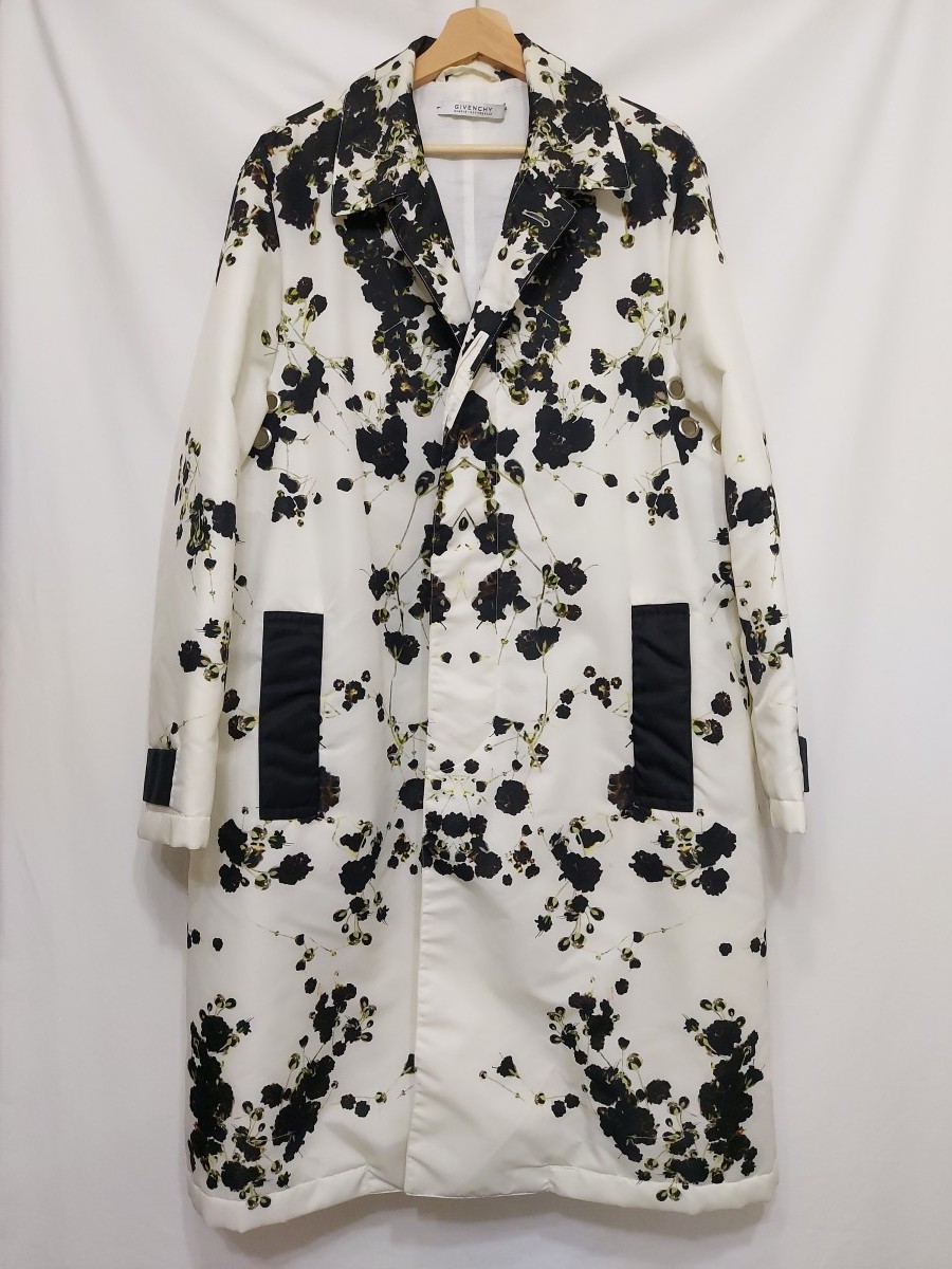 SS15 Runway Sample Black Floral Cream Quilted Ring Coat - 1