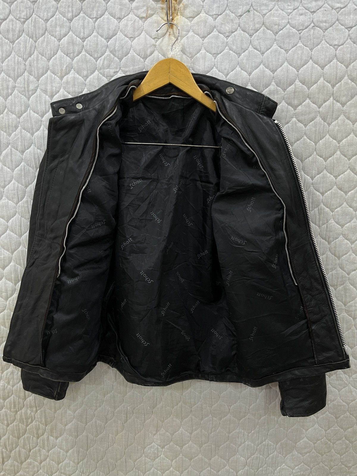 (Ttt). SCHOTT LEATHER RIDER JACKET - 7