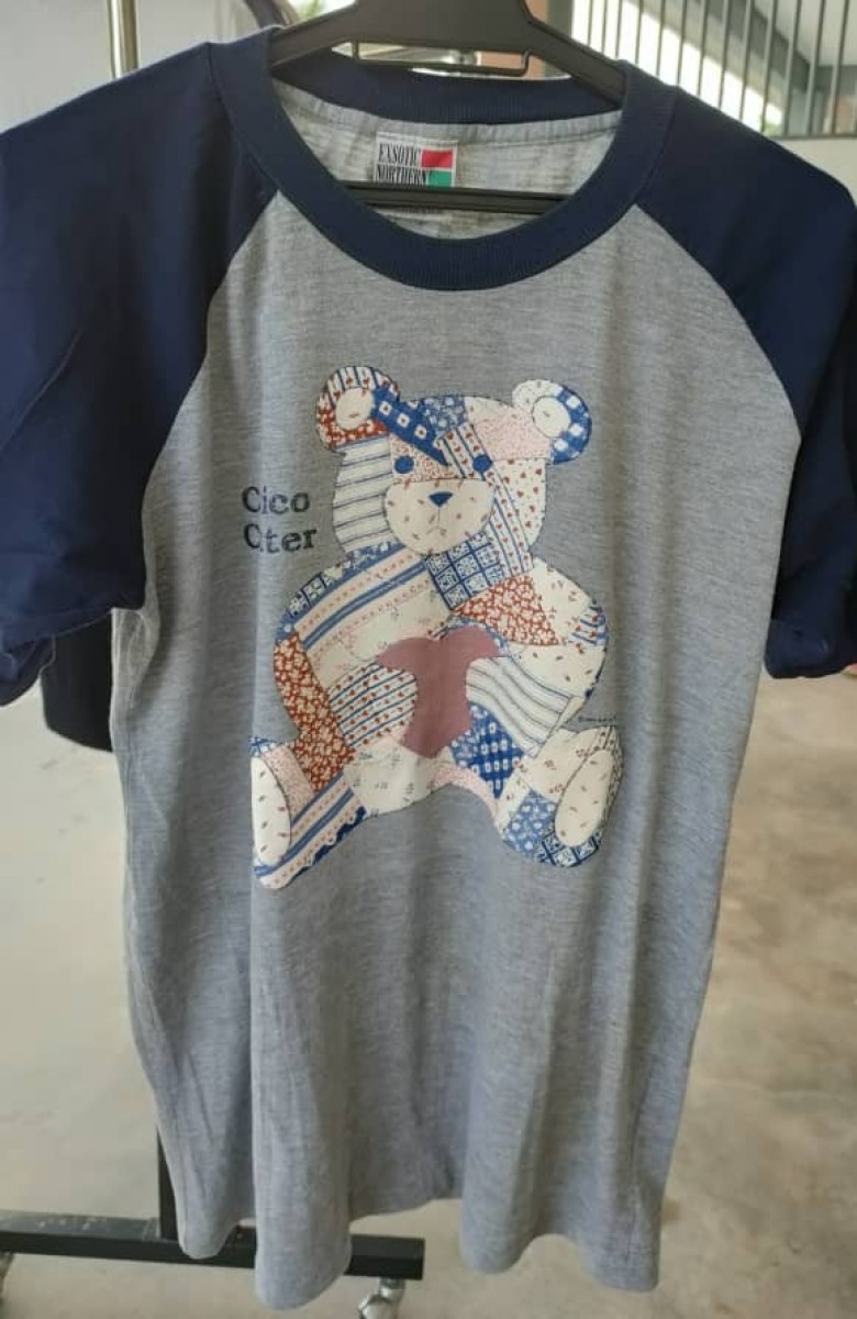 Designer - Vintdge Raglan Calico Critter - 1