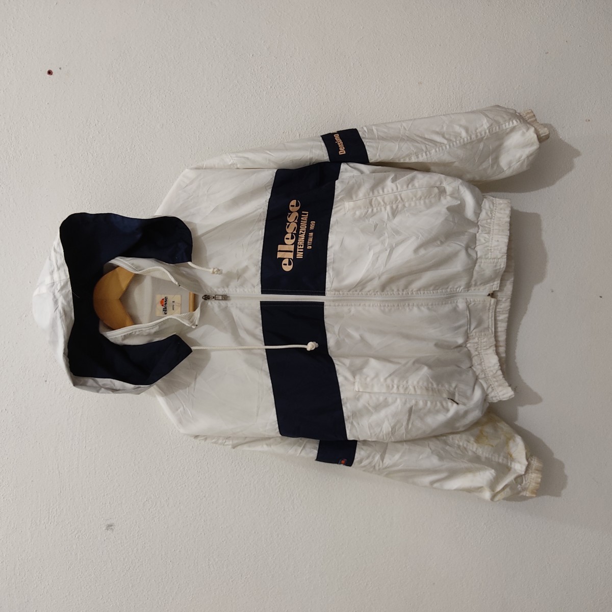 Ellesse - Vintage 90s Japan White Windbreaker Hoodies Jacket - 1