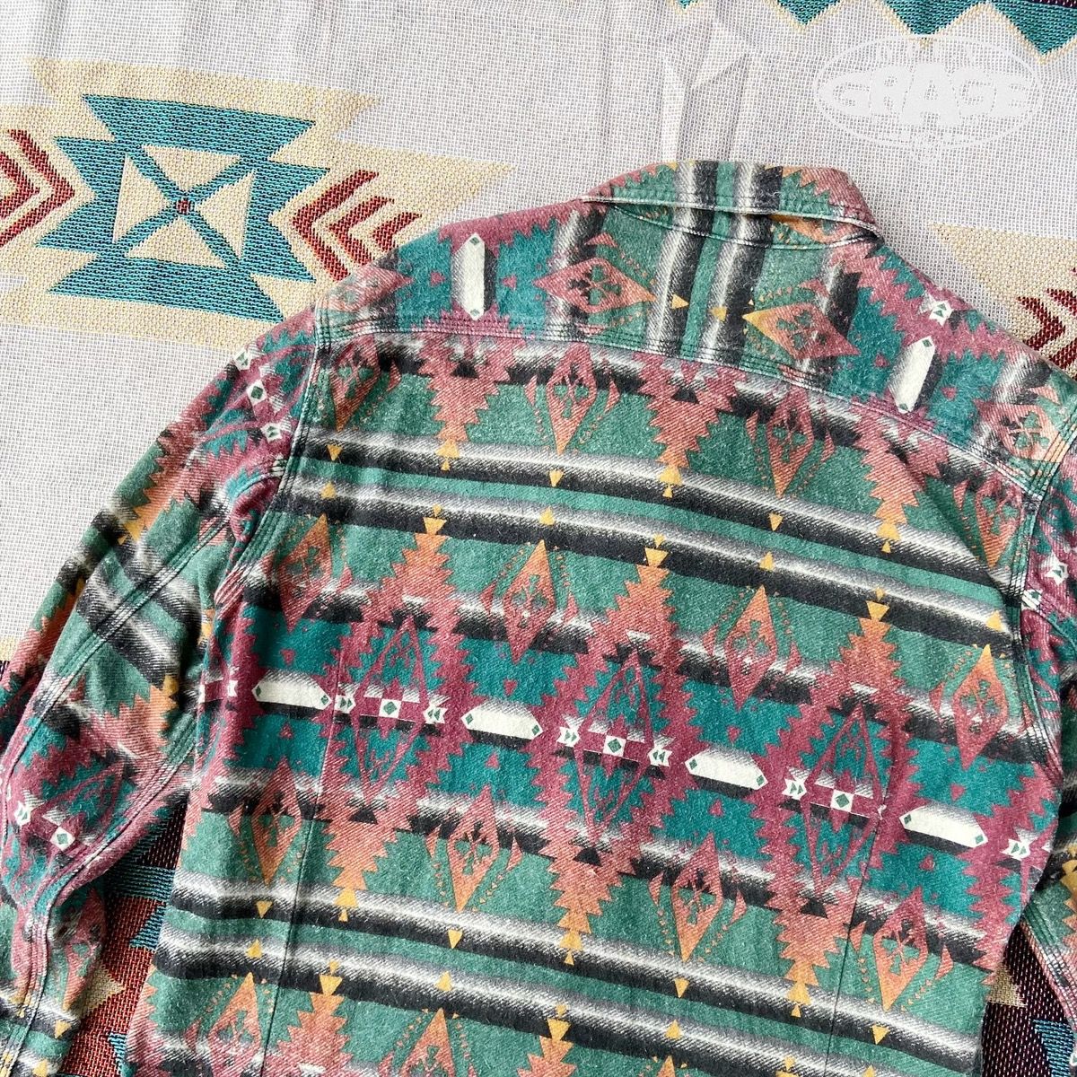 BEAMS Aztec Long Sleeve Button Up Shirt Navajo - 8