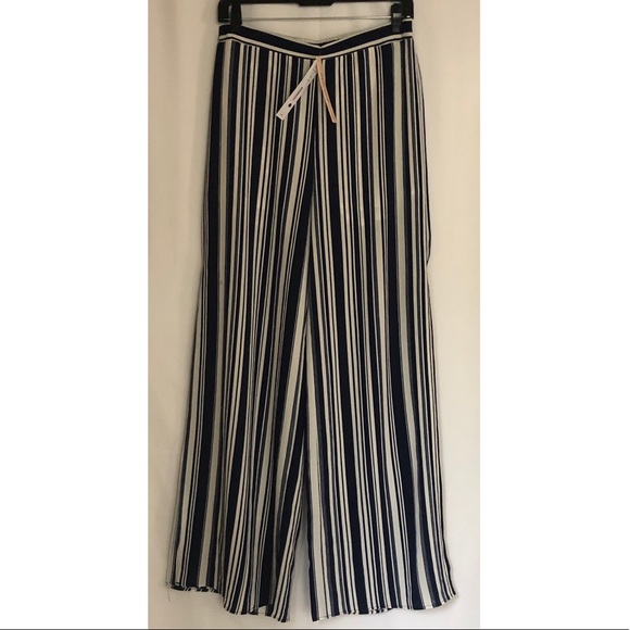 Aqua - Navy + White Striped Split Wide Leg Pants - 8