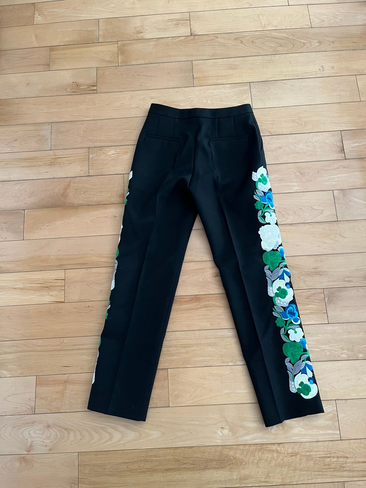 NWT - Jil Sander FW21 Runway Embroidered Cropped Trousers - 2