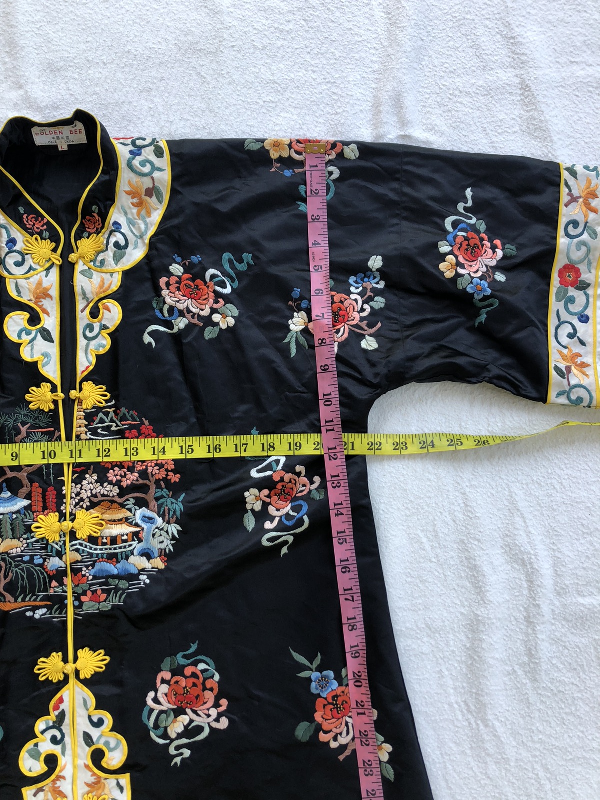Japanese Brand - Vintage Kimono Embroidered design - 6