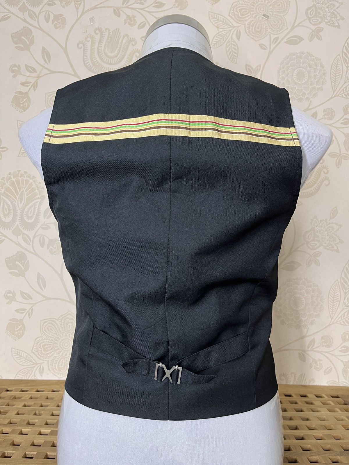 McDonalds Japan Vintage Workers Vest Collector Item - 2