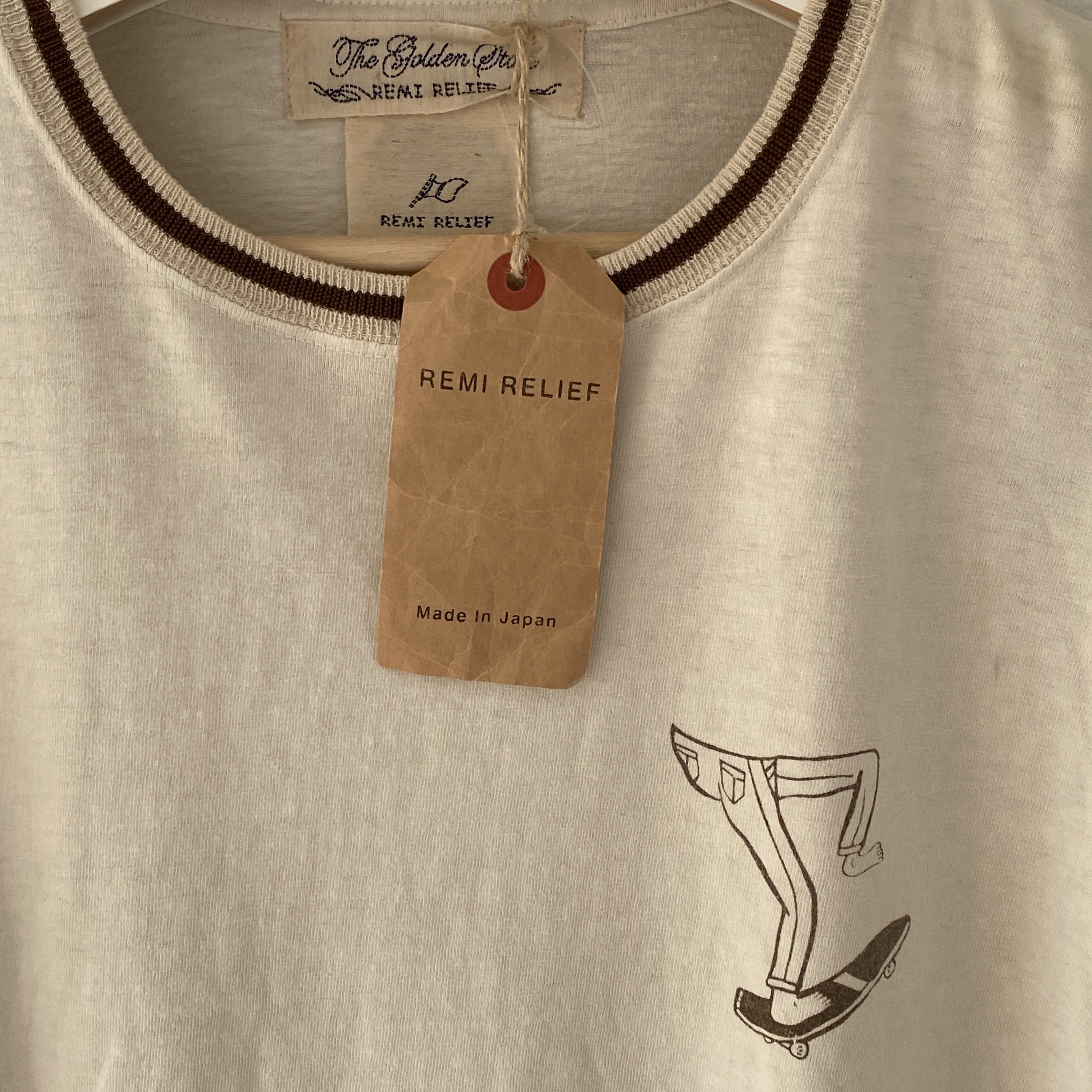 Remi Relief - Distressed Skateboard Longsleeve - 2