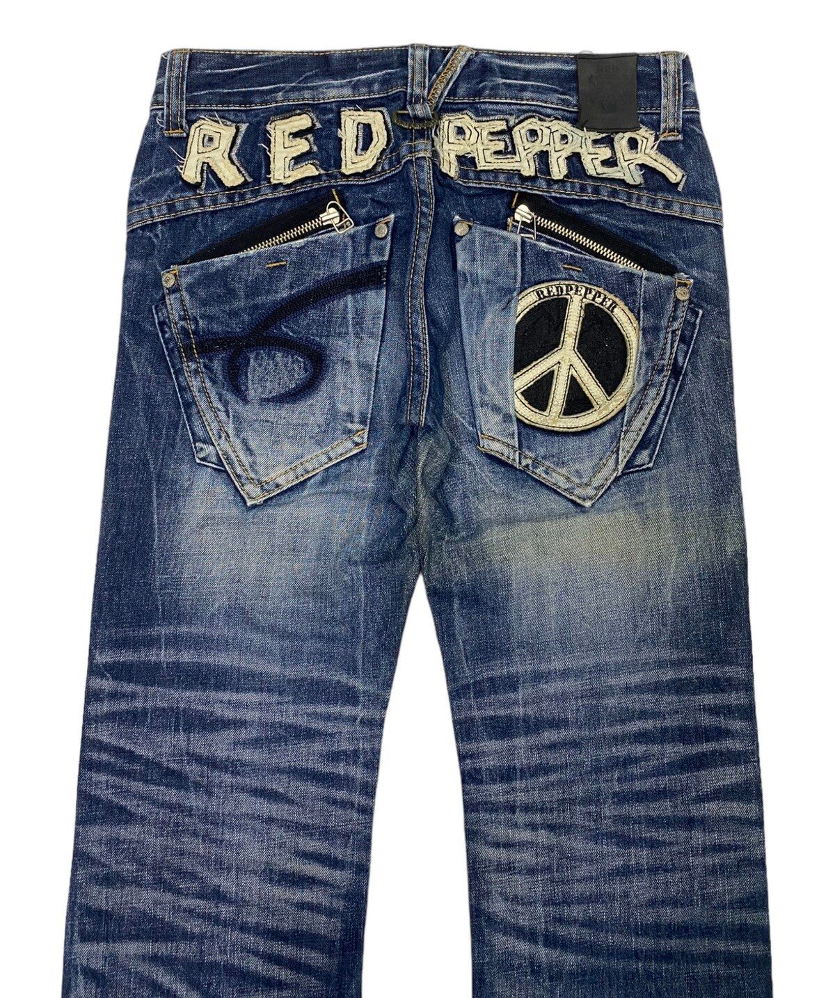 🔥GRAIL 🇯🇵 RED PEPPER "PEACE" DISTRESSED DENIM JEANS - 7