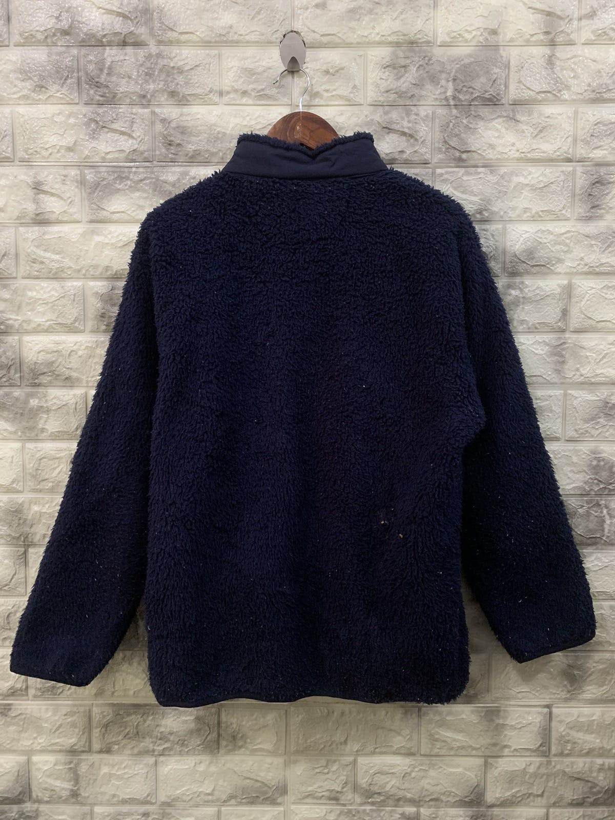 Fleece Sweater - 3