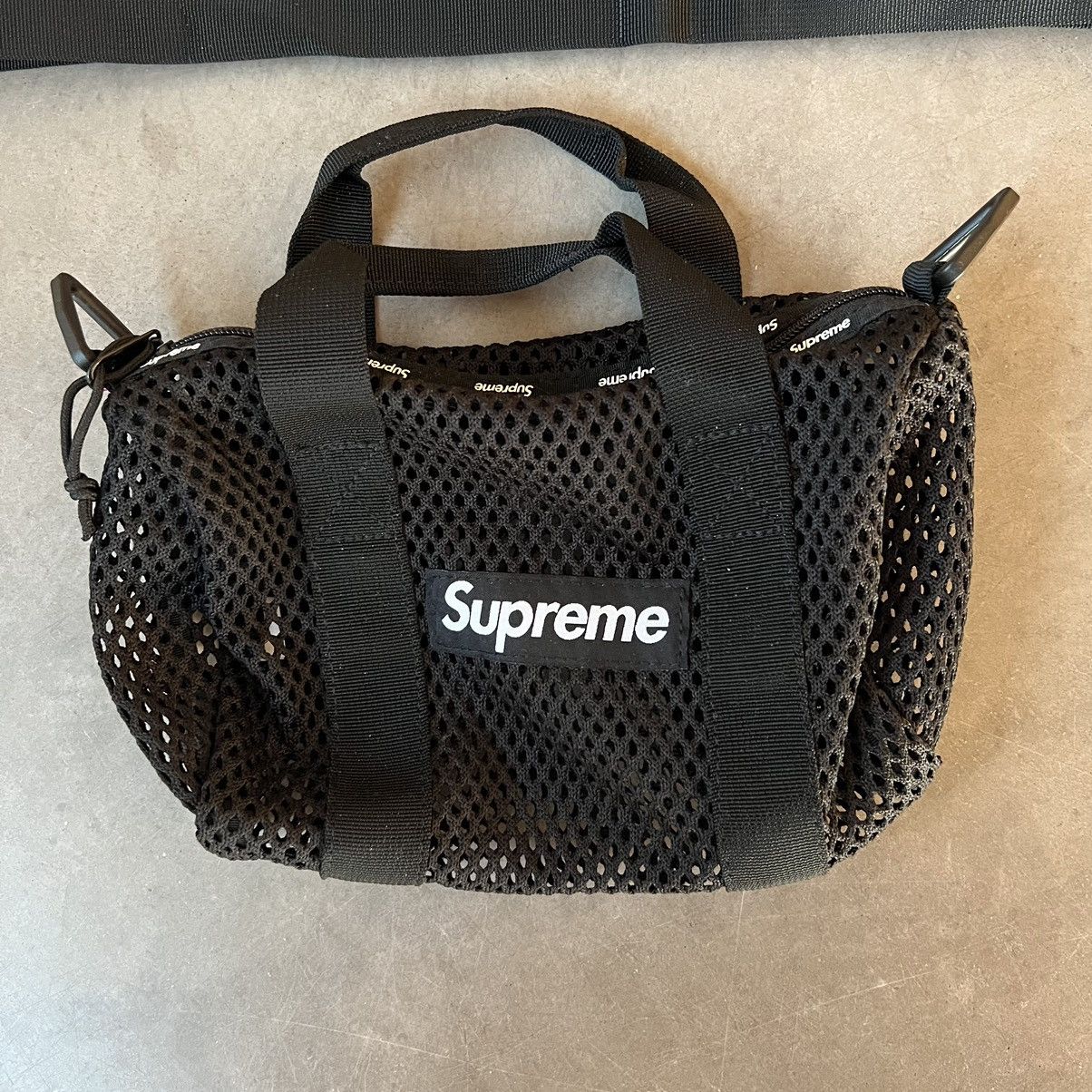 MESH MINI DUFFLE BAG - 5