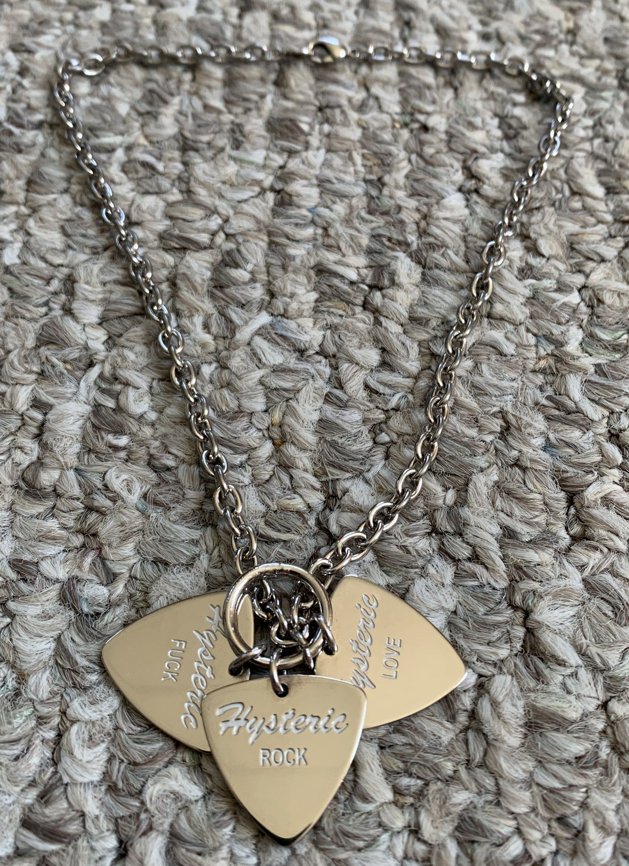 Hysteric Glamour Guitar Pick Charm Necklace - 1