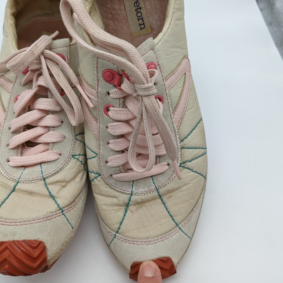 Unique Vintage Tretorn Pink Lace up Suede  Athletic Sneakers Women's 9 - 4