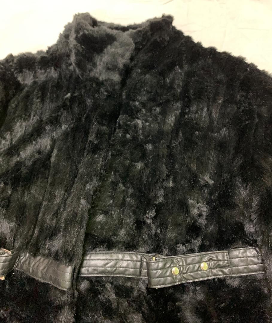 Furs By Joseph Faux Fur Bondage Cropped Jacket - 9