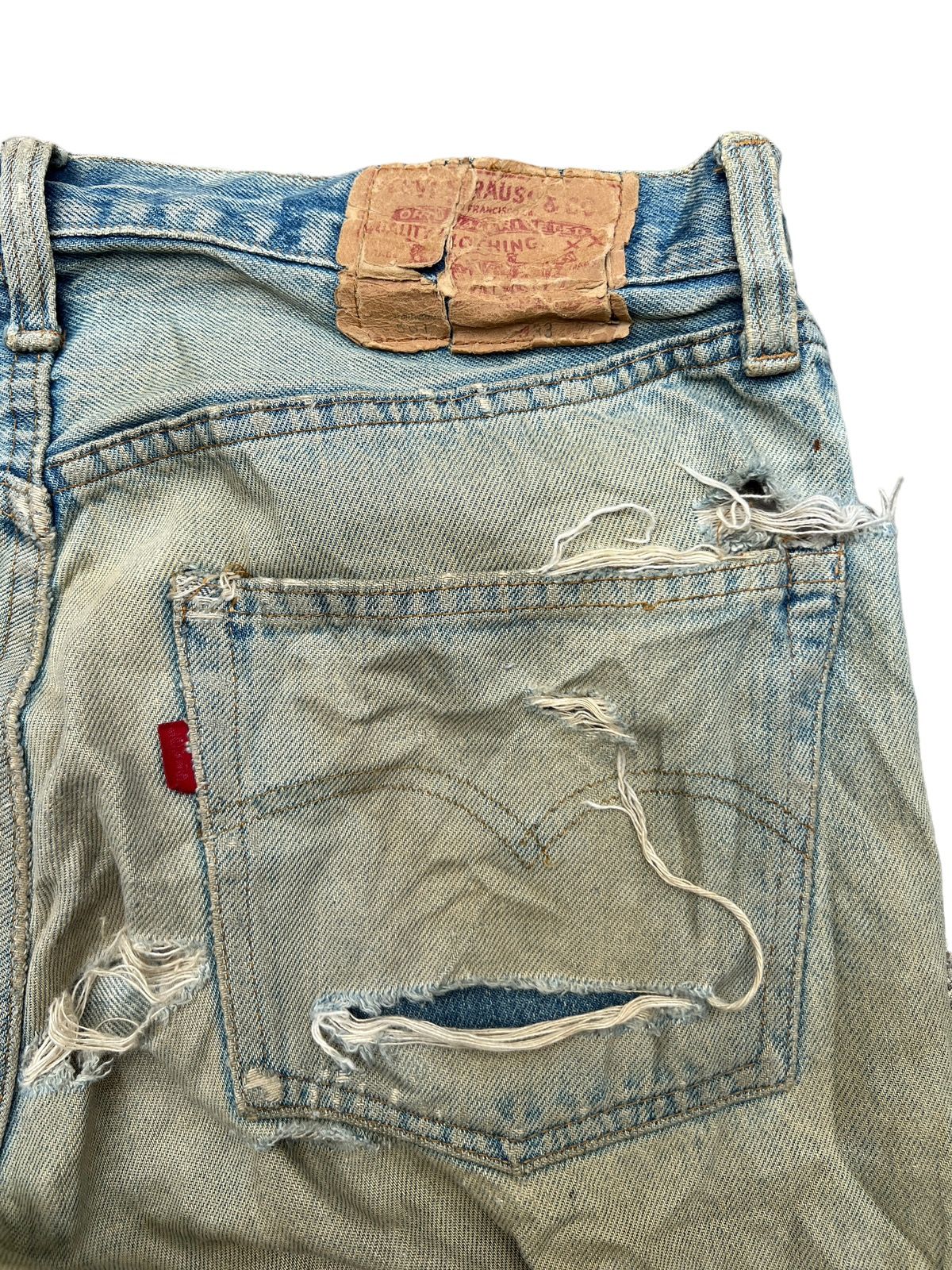 Vintage 70s Levi’s 501 Selvedge Distressed Denim Jeans 32x31 - 8