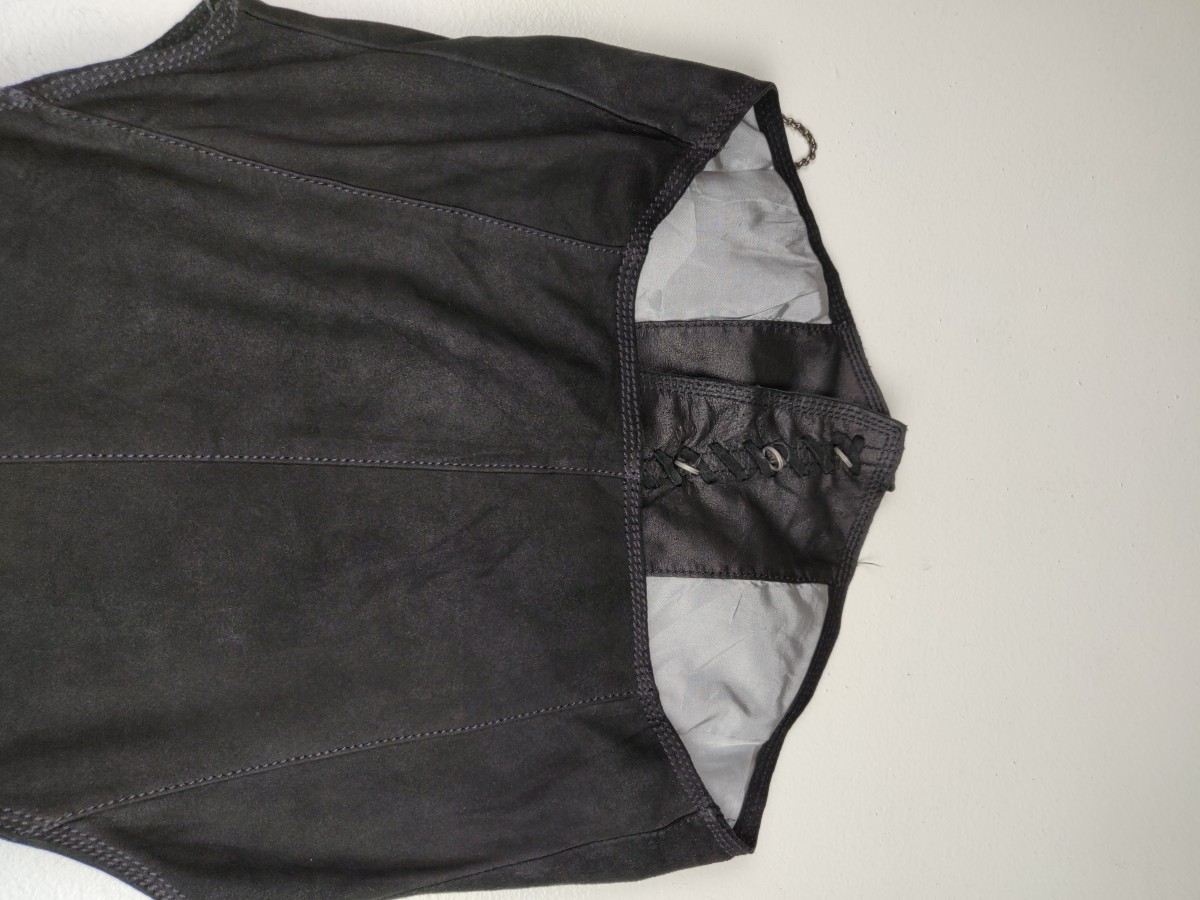 Marithe Francois Girbaud - Le Jean Cravatatakiller Lamb Vest - 15