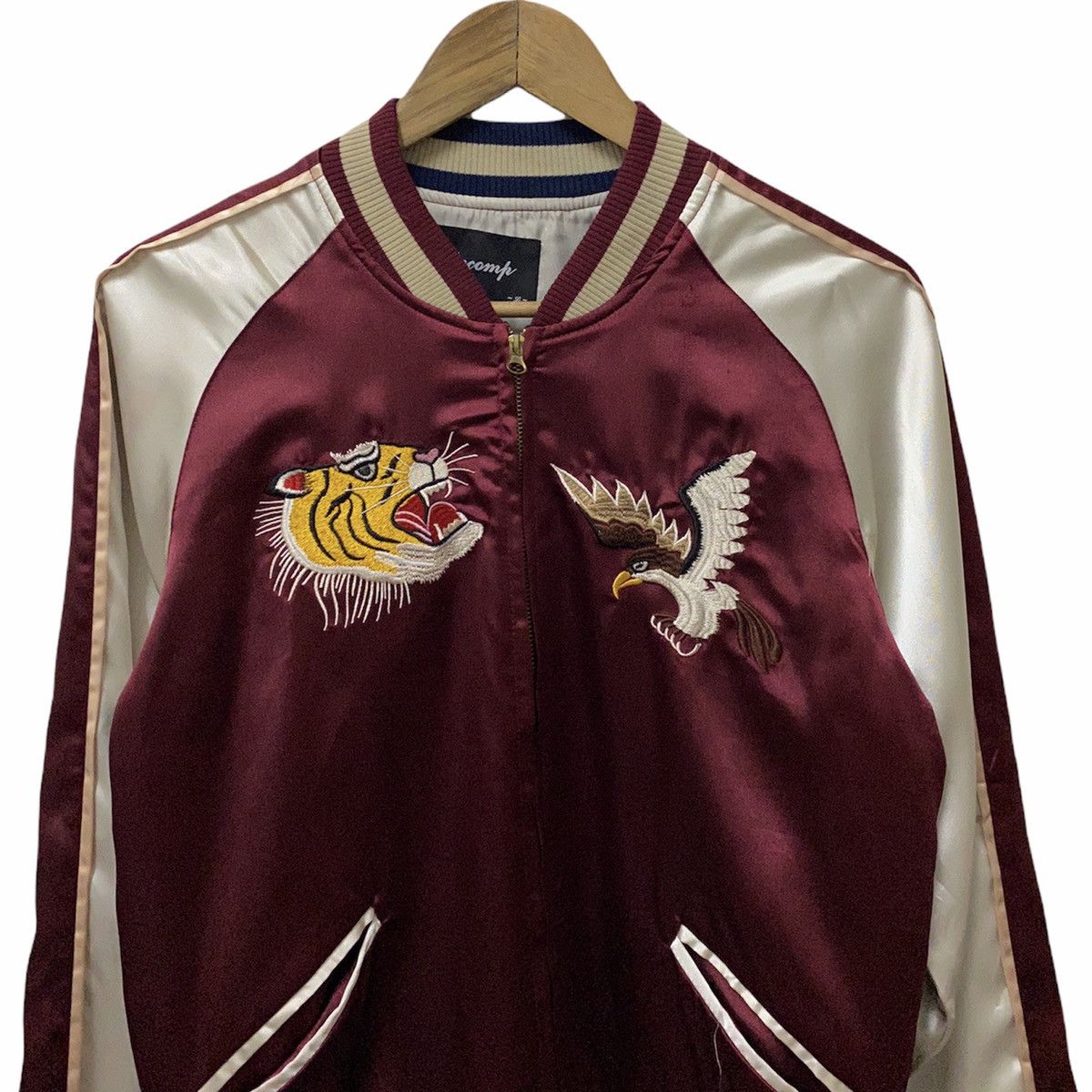 Japanese Brand - 🔥Vintage Japan Sukajan Eagle Hawk Souvenir Jacket - 2