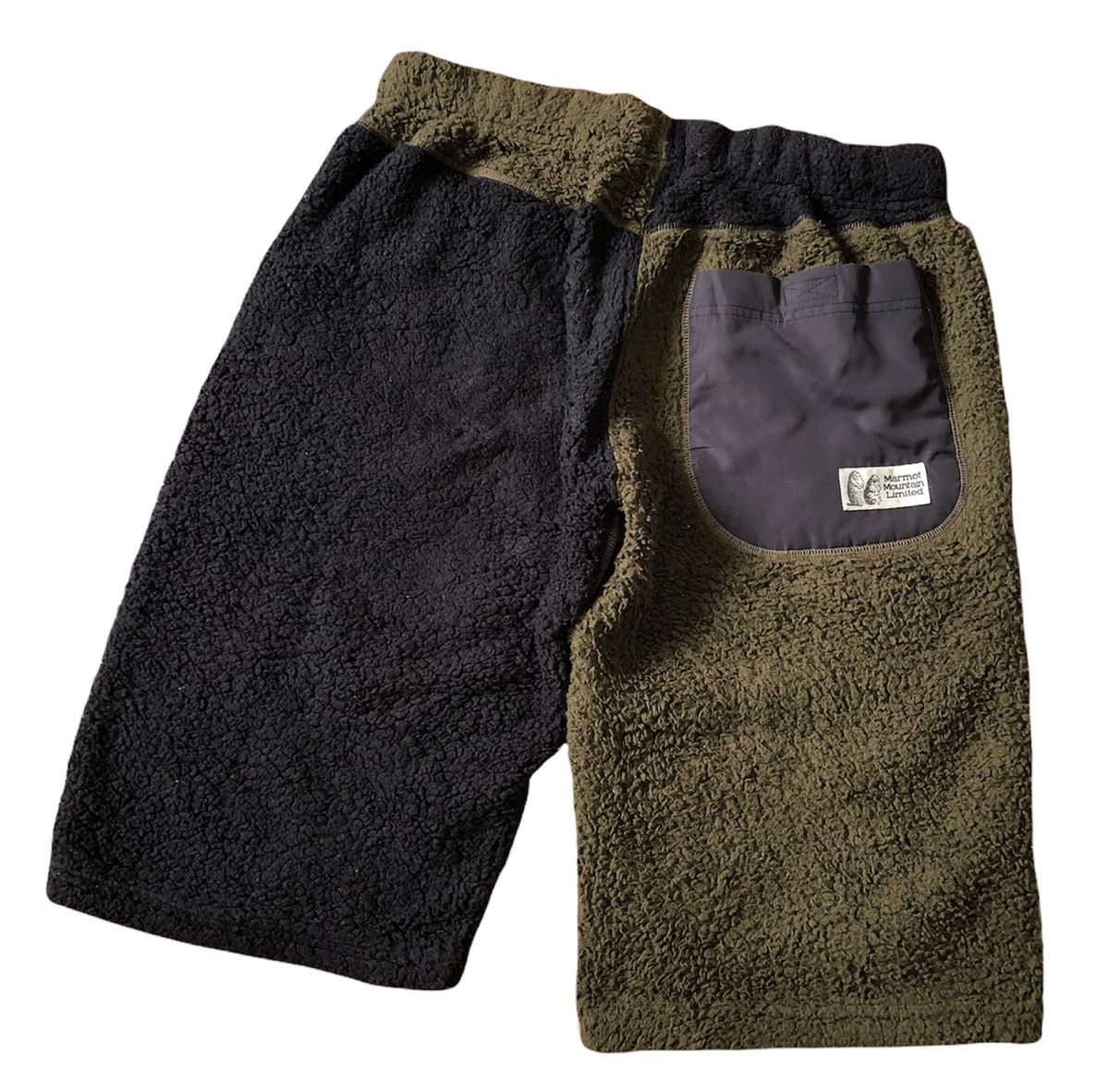 Outdoor Style Go Out! - 🔥MARMOT MOUNTAIN LIMITED DEEP FLEECE SHORT PANTS - 2